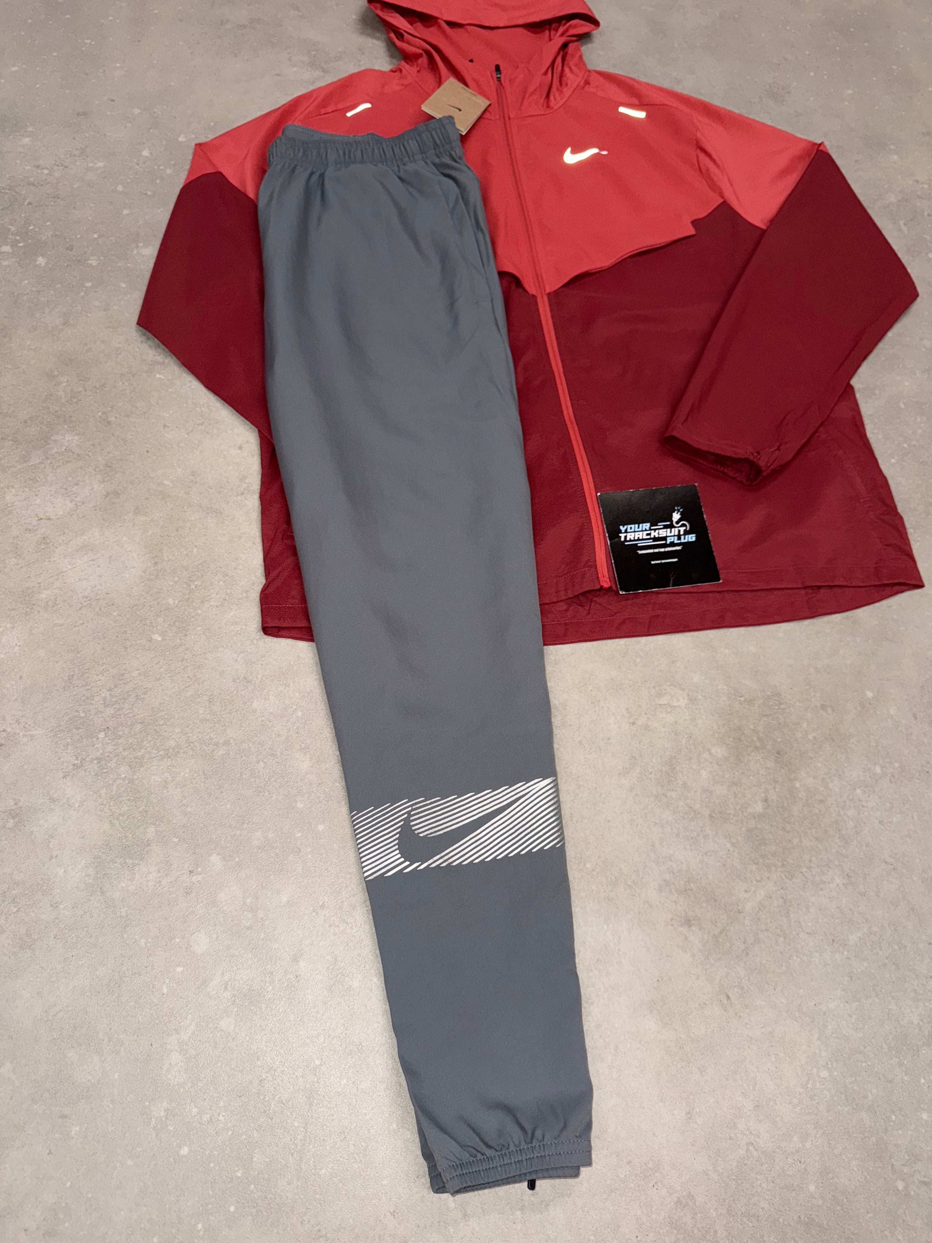 NIKE MILER TRACKSUIT // LIMITED EDITION