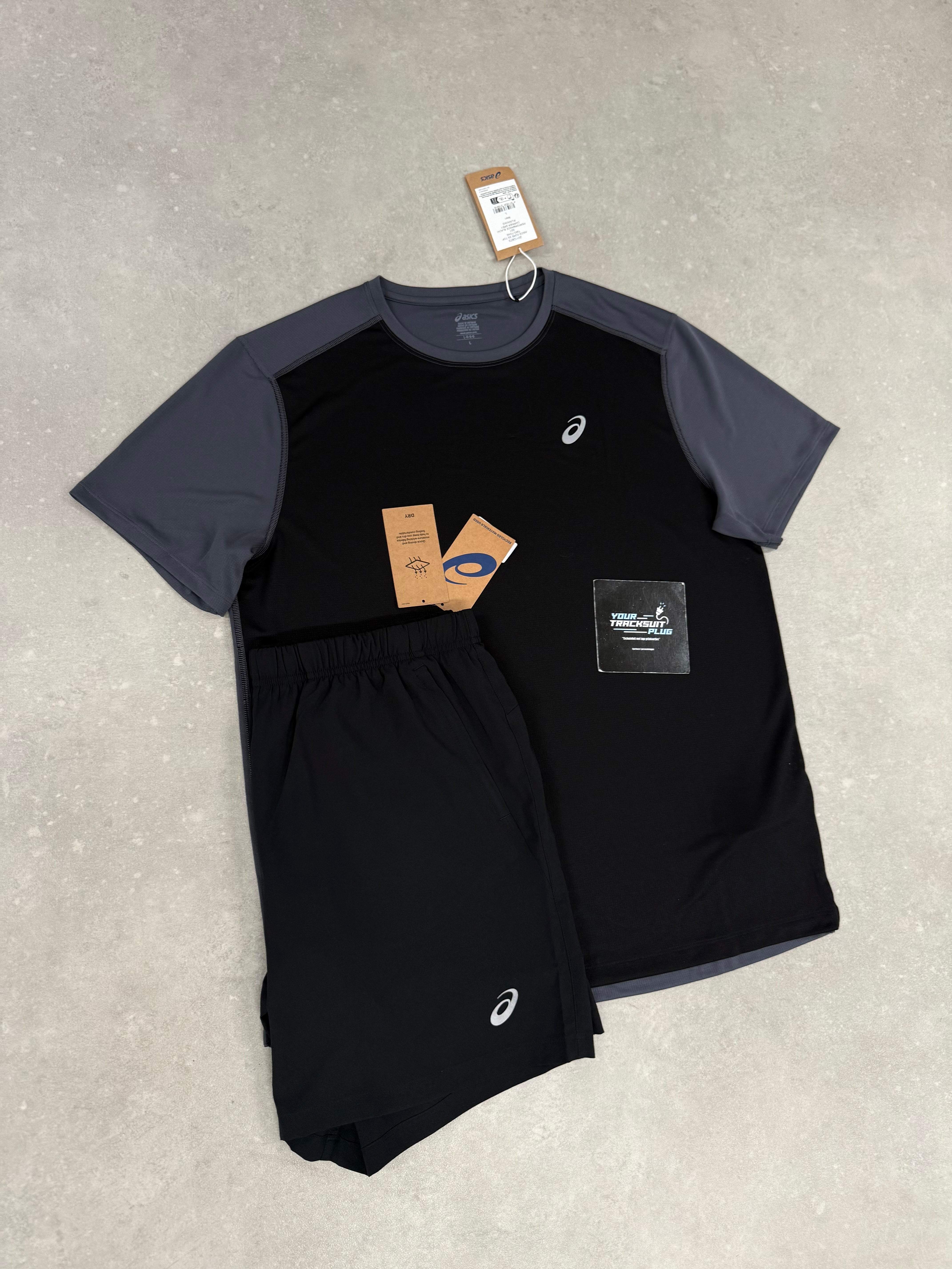 ASICS GREY & BLACK SUMMER SET // THE LATEST