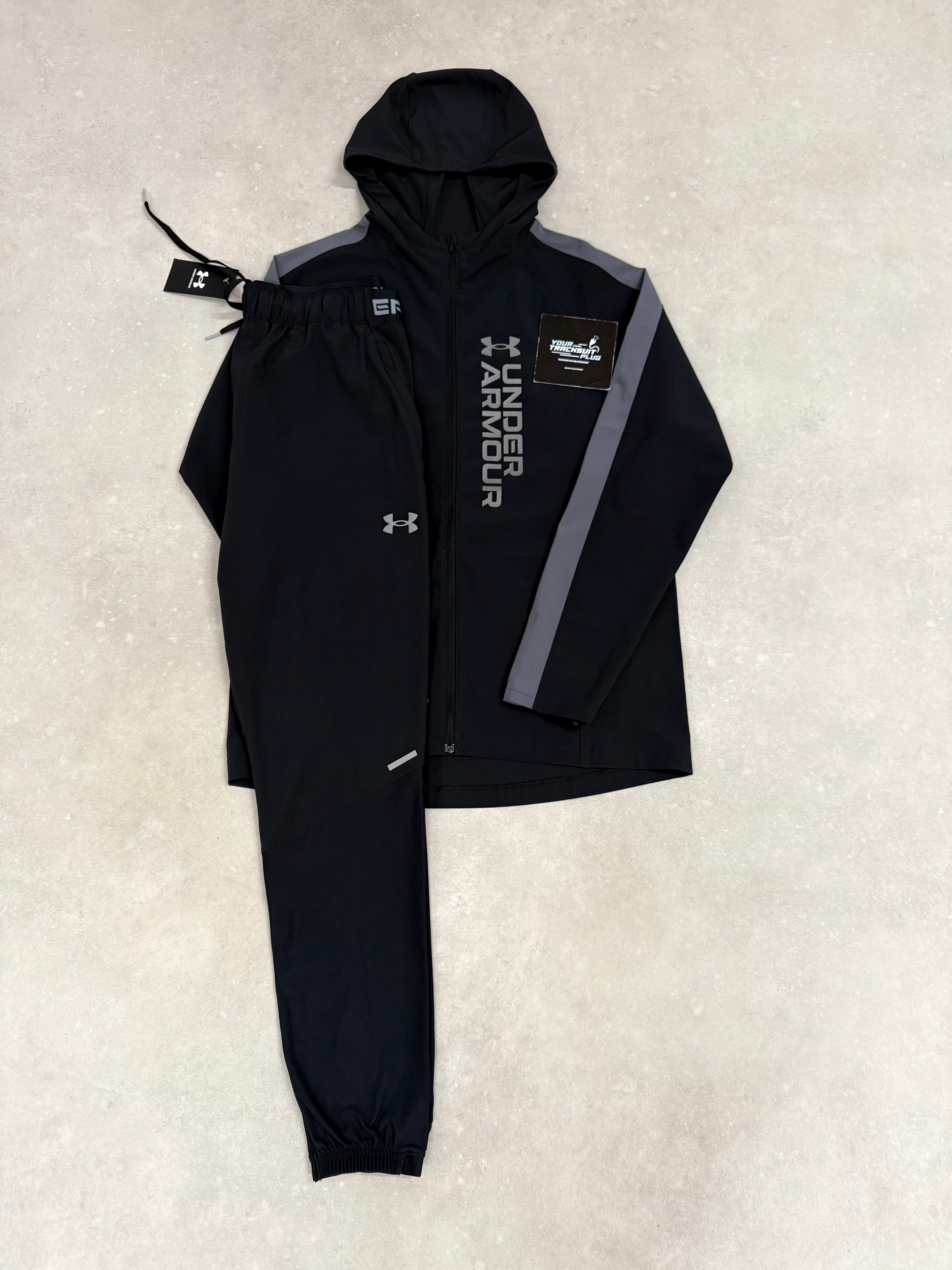 UNDER ARMOUR TRACKSUIT // LIMITED EDITION