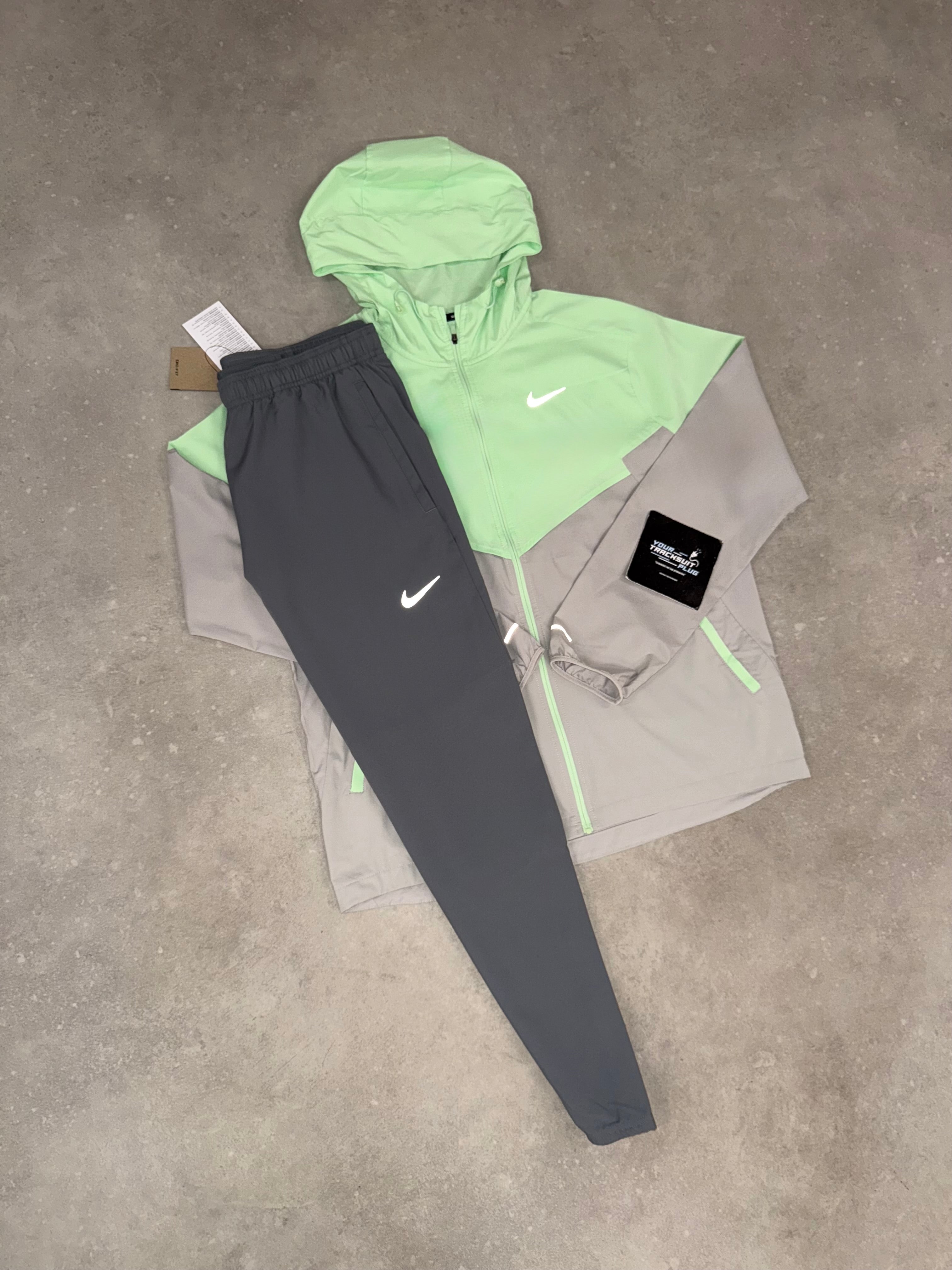NIKE MILER TRACKSUIT // VERY VERY EXCLUSIVE