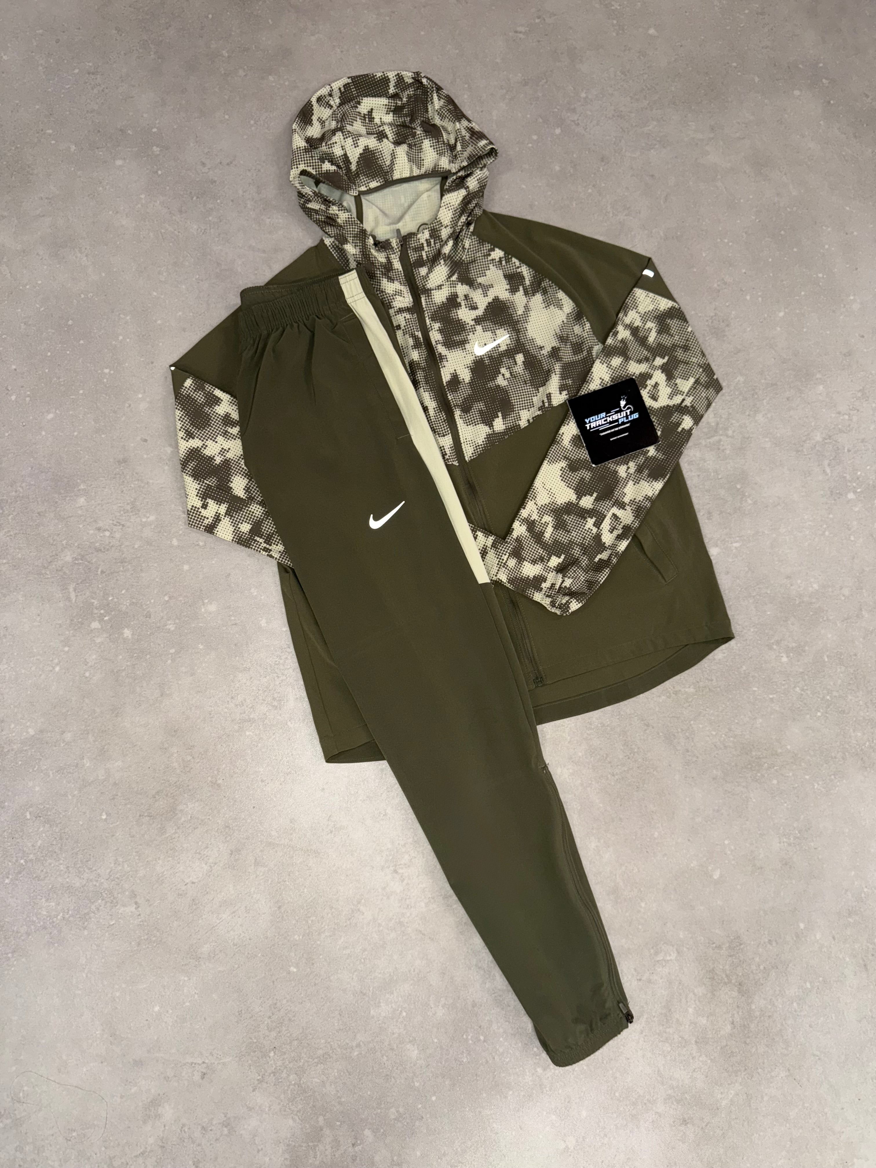 NIKE MILER TRACKSUIT // LIMITED EDITION