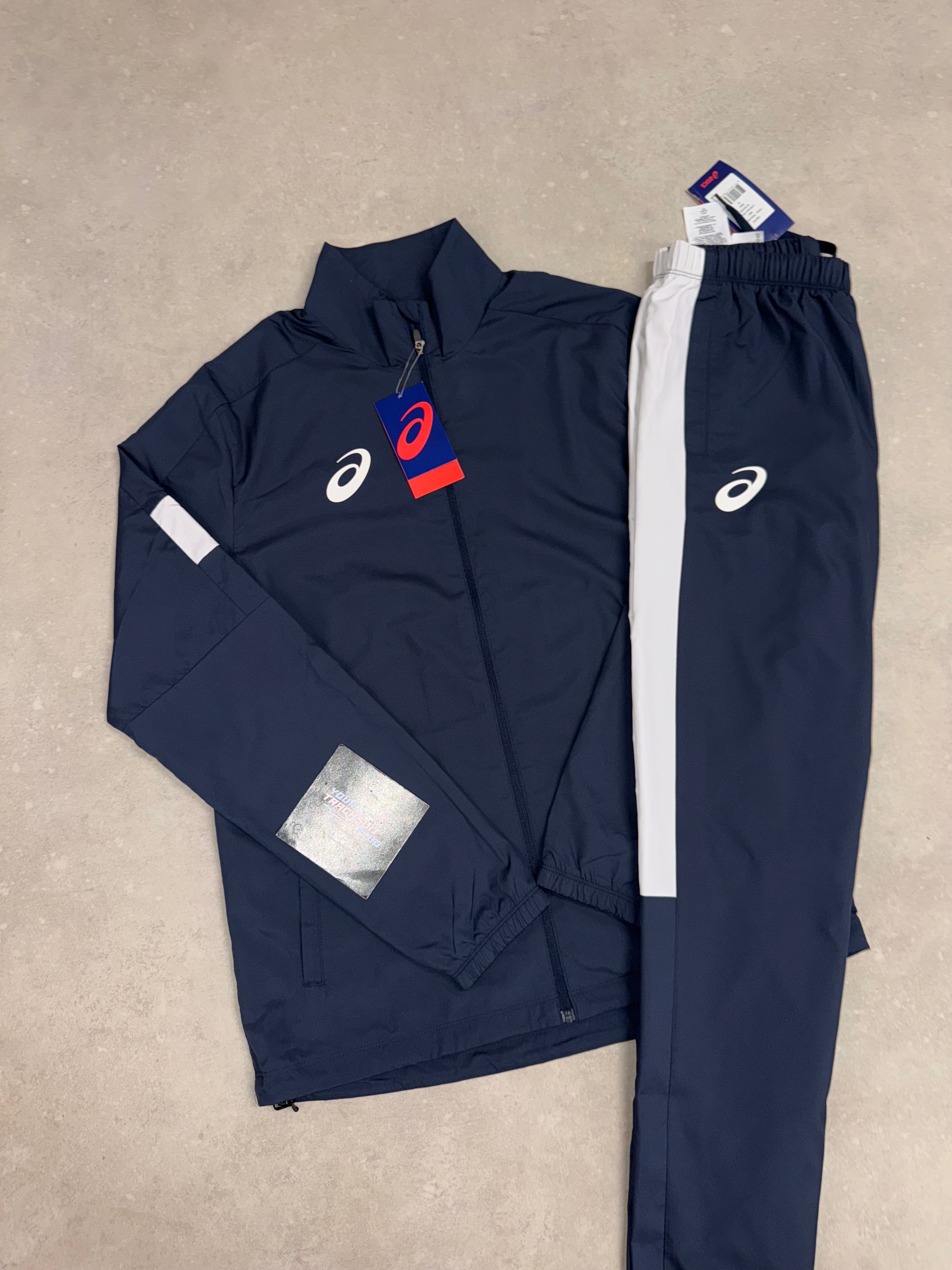 ASICS TRACKSUIT // LIMITED EDITION