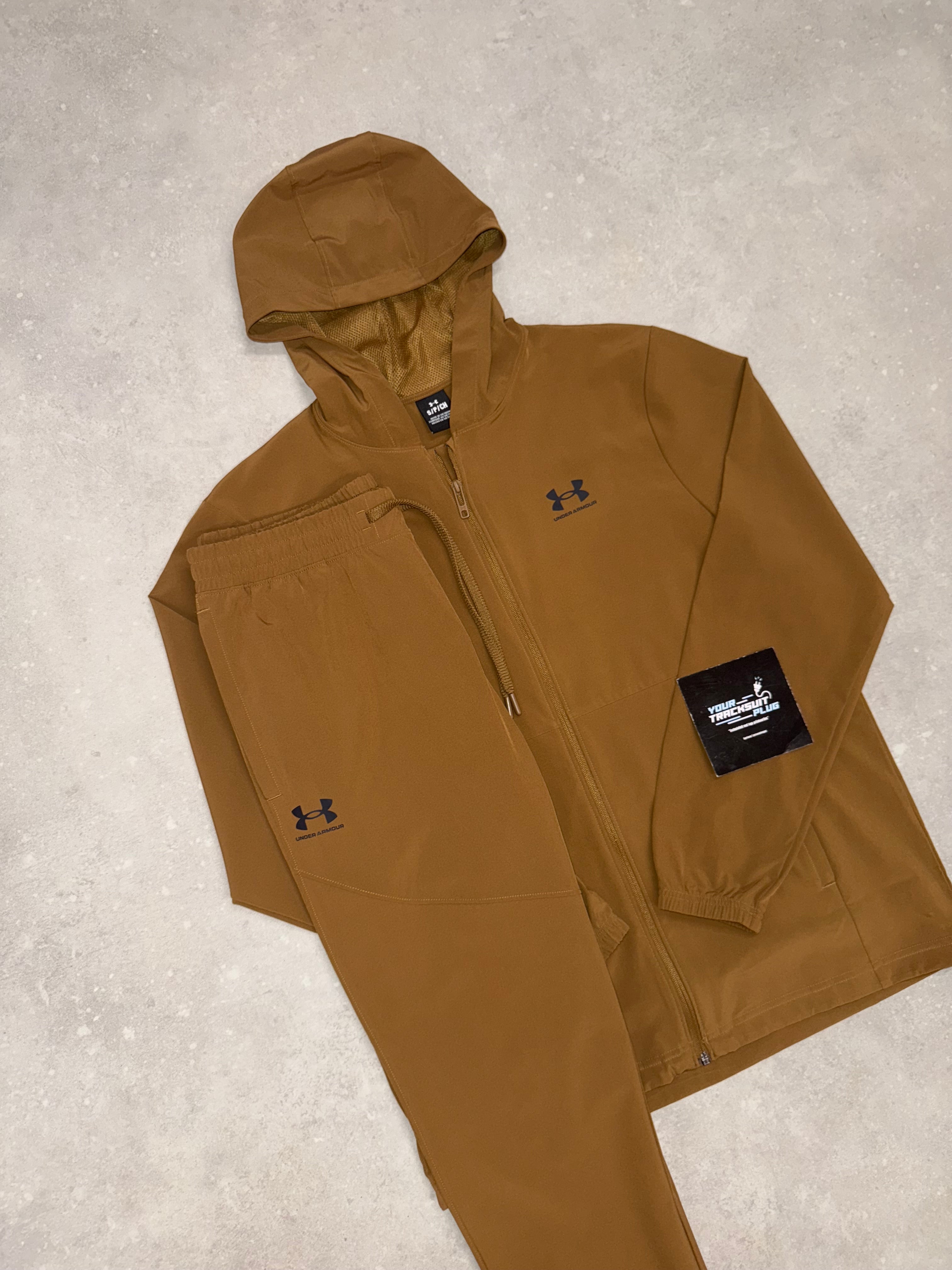UNDER AMOUR TRACKSUIT // LIMITED EDITION