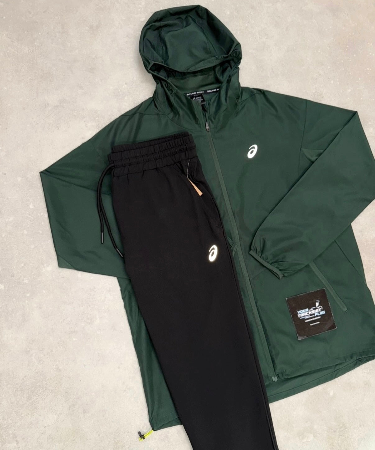 ASICS TRACKSUIT GREEN // VERY EXCLUSIVE