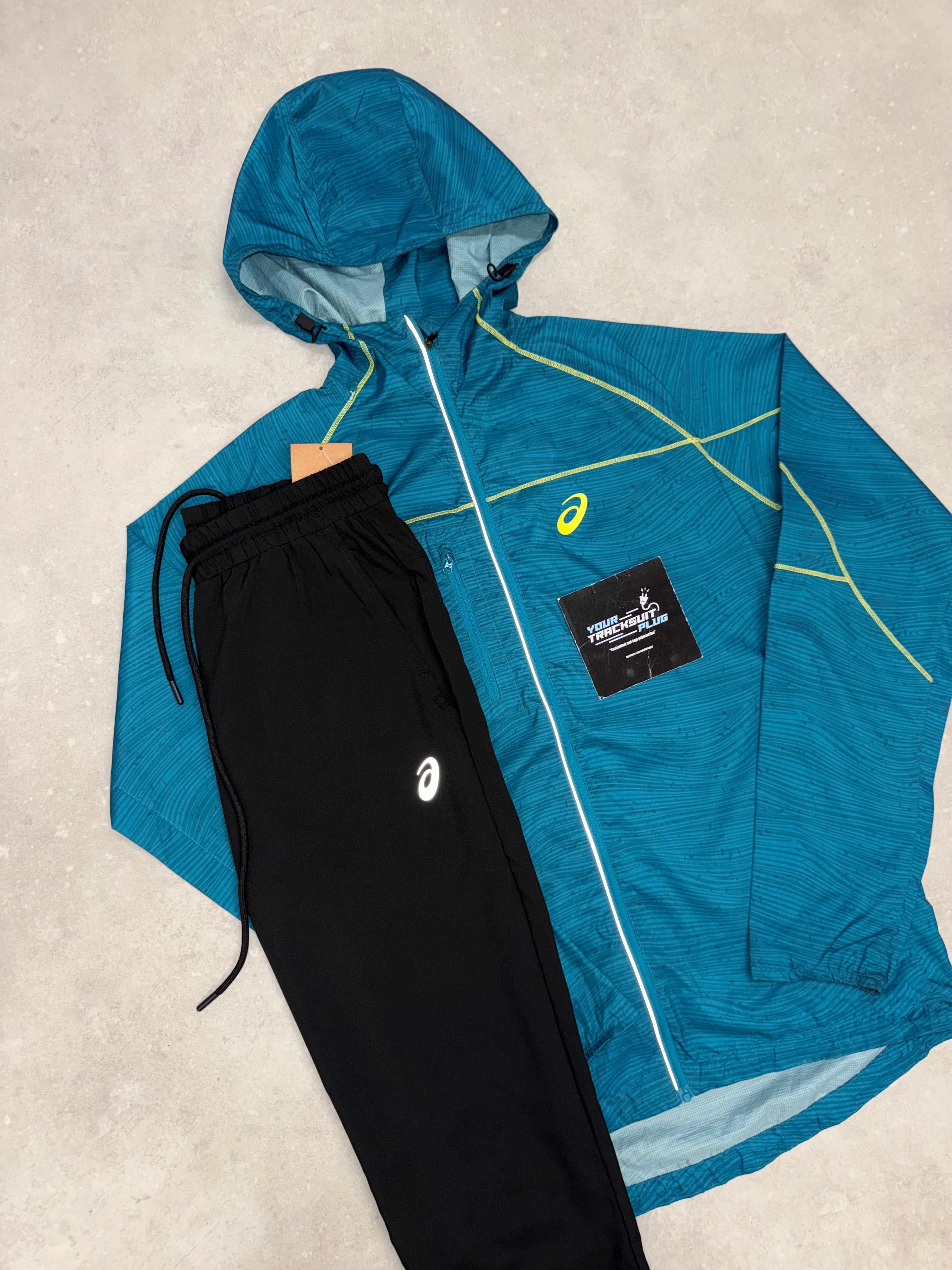 ASICS TRACKSUIT // VERY EXCLUSIVE
