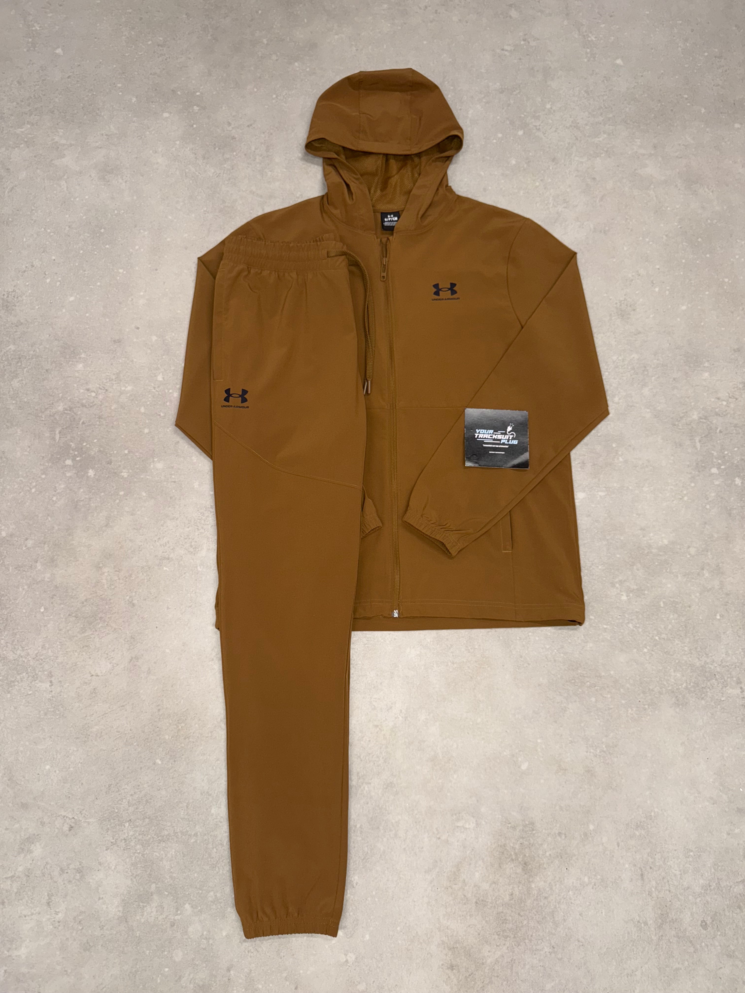 UNDER AMOUR TRACKSUIT // LIMITED EDITION