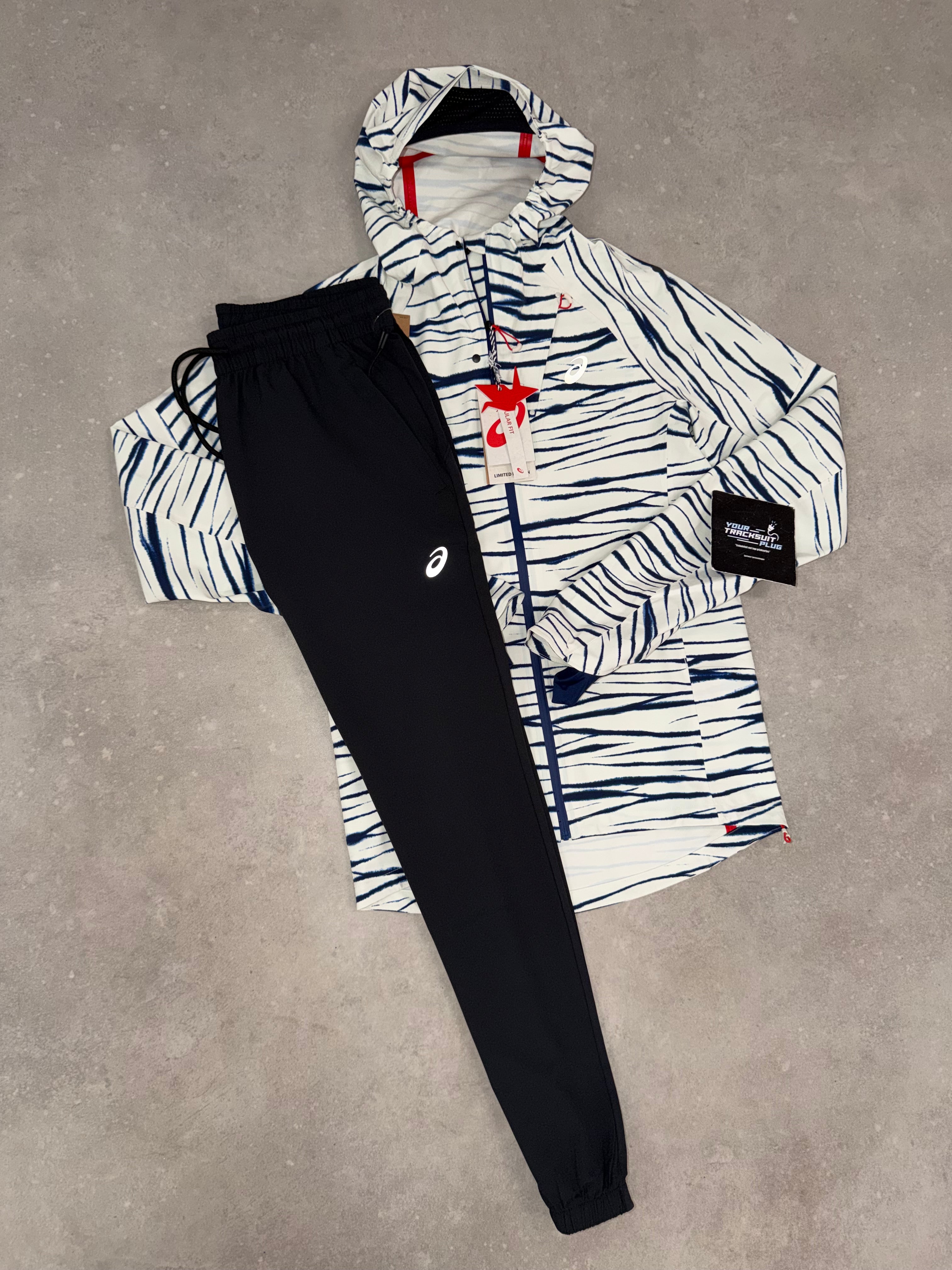 ASICS TRACKSUIT // VERY EXCLUSIVE