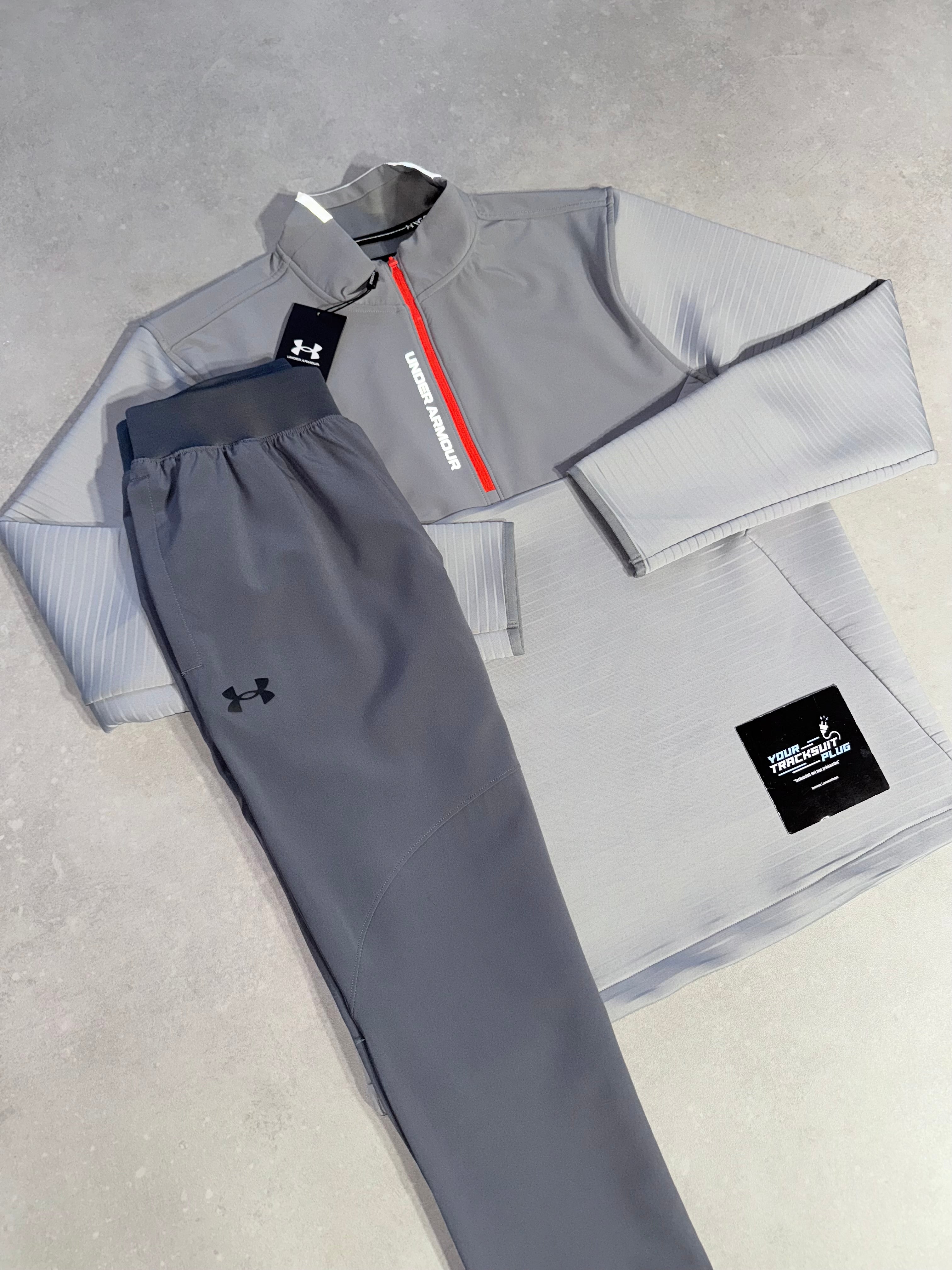 UNDER ARMOUR TRACKSUIT // LIMITED EDITION