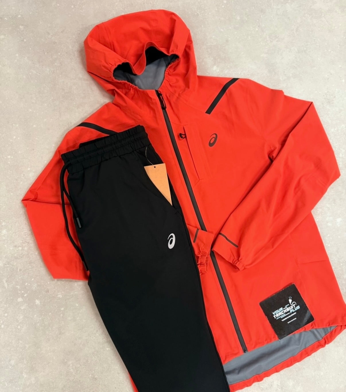 ASICS TRACKSUIT // VERY VERY EXCLUSIVE