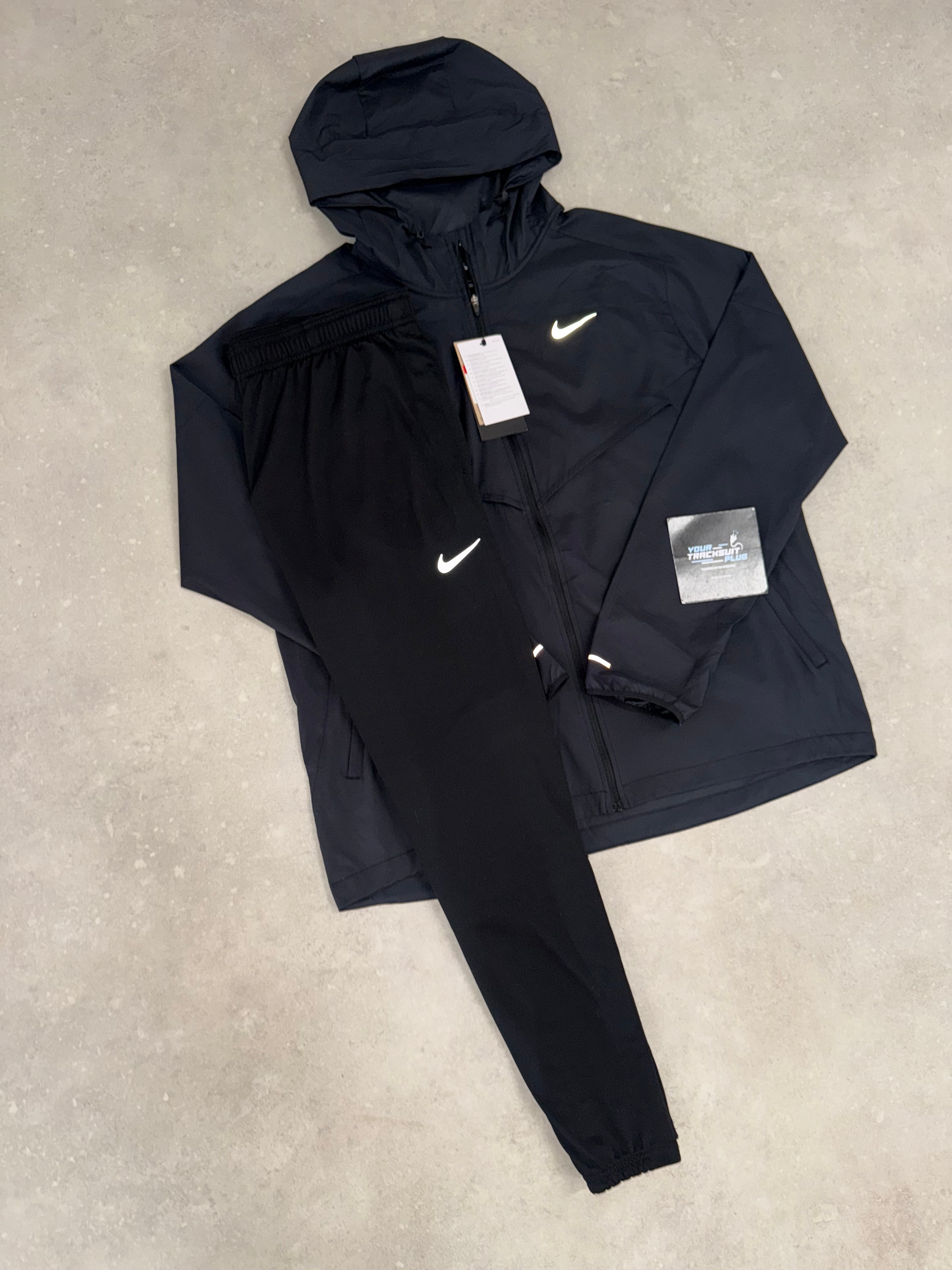 NIKE MILER TRACKSUIT BLACK ON BLACK
