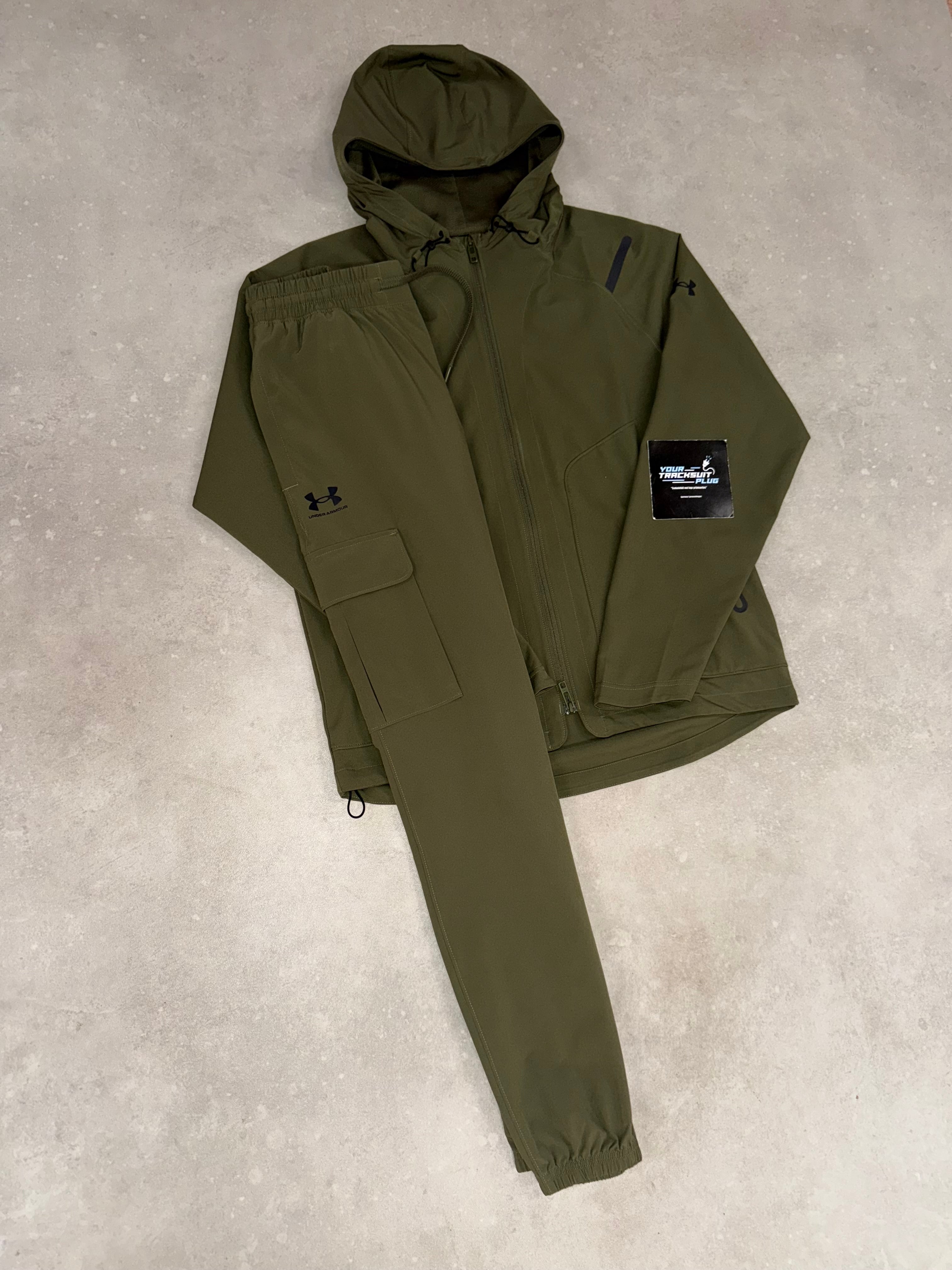 UNDER ARMOUR TRACKSUIT // LIMITED EDITION