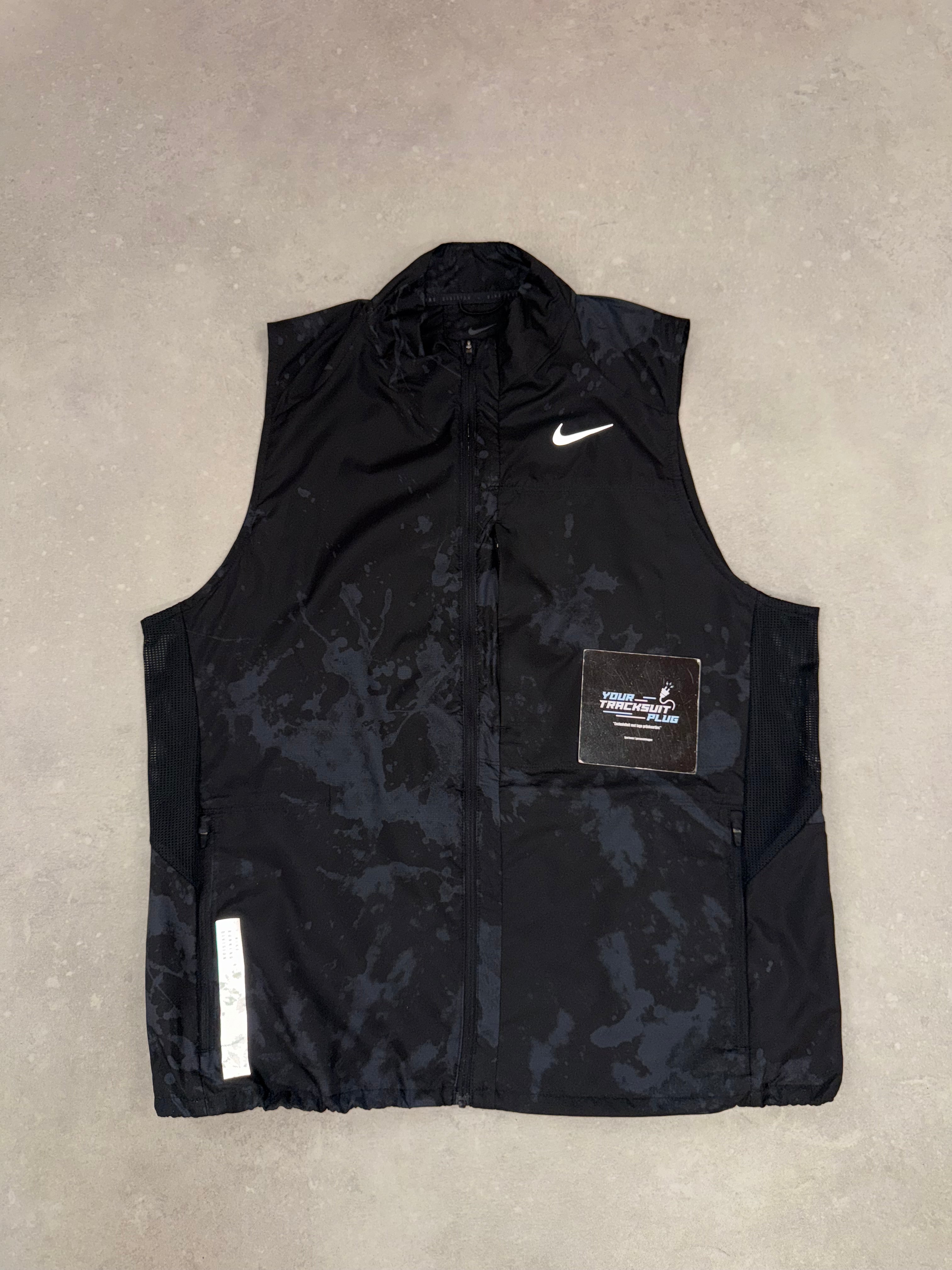 NIKE COMBIDEAL BLACK // MOST EXCLUSIVE