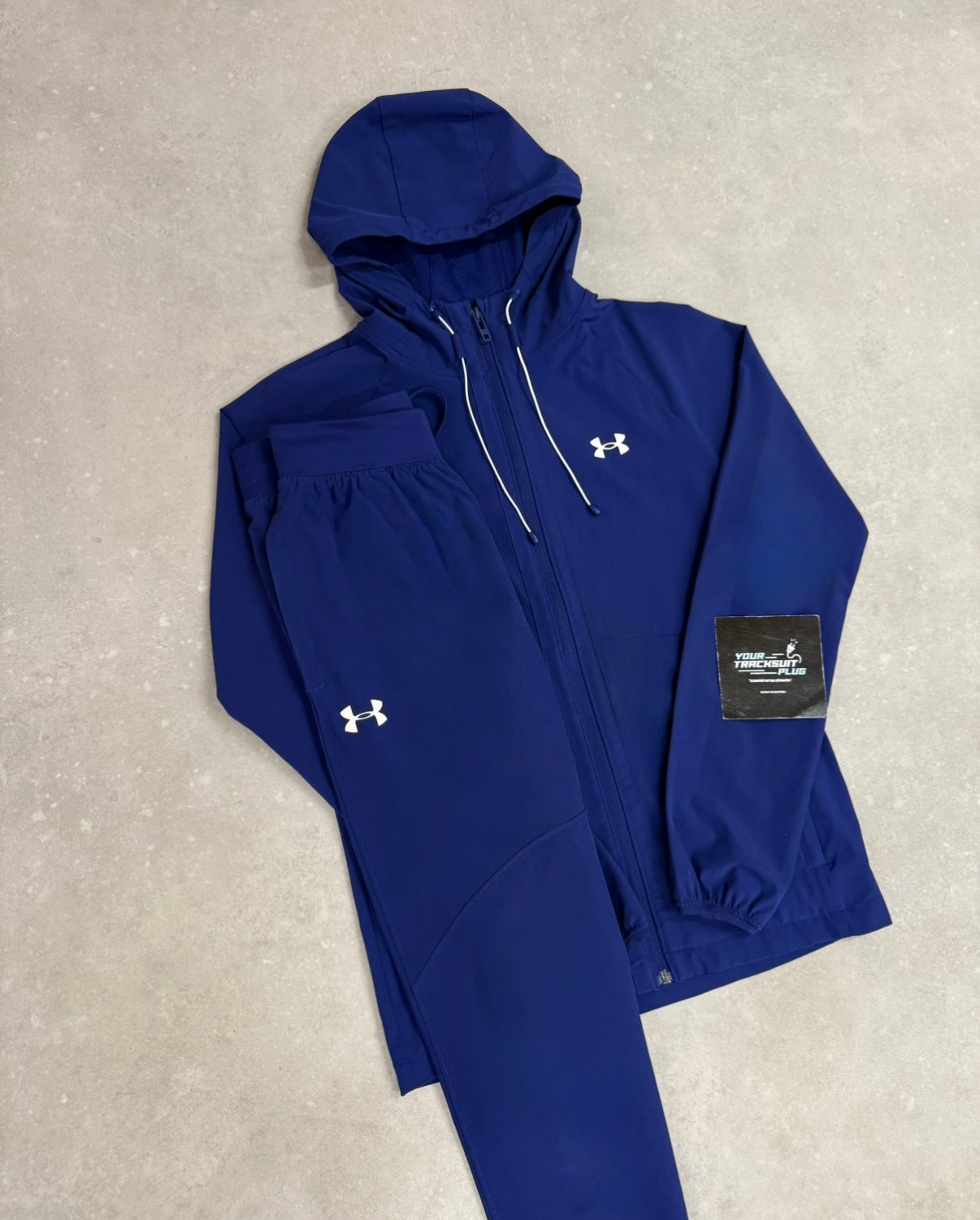 UNDER ARMOUR TRACKSUIT // VERY EXCLUSIVE