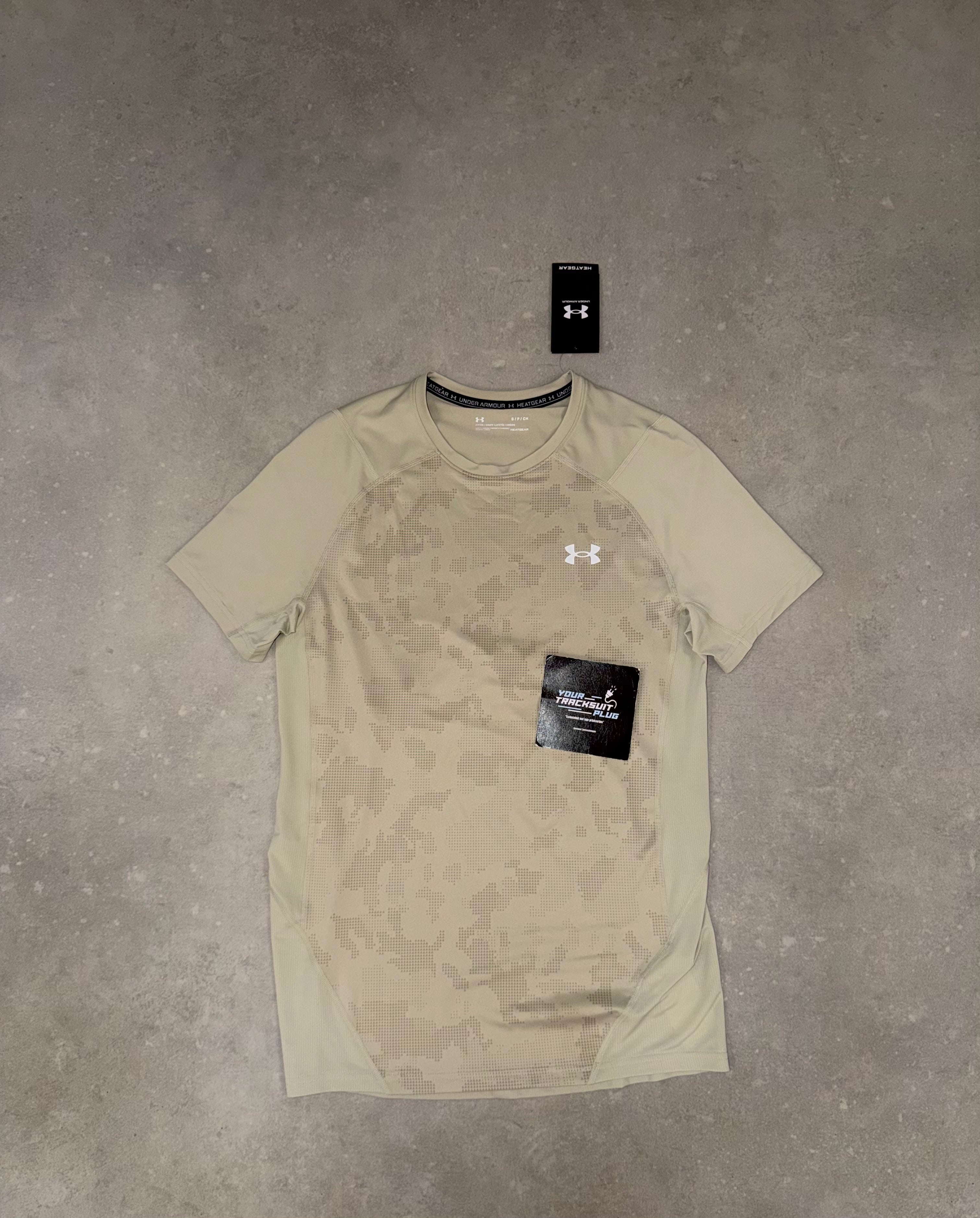 UNDER ARMOUR BEIGE SUMMER SET // THE LATEST