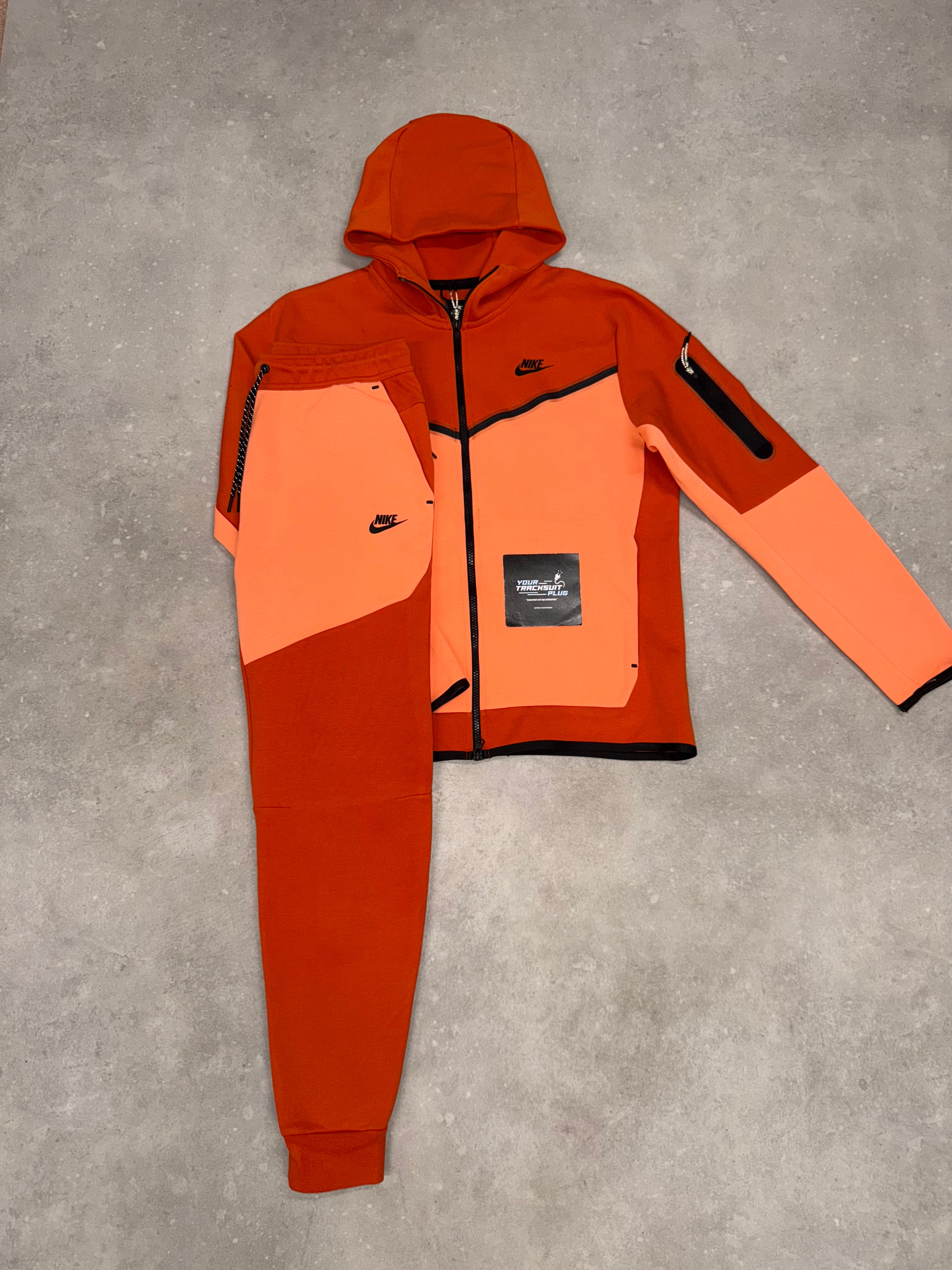 NIKE TECH FLEECE // LIMITED EDITION