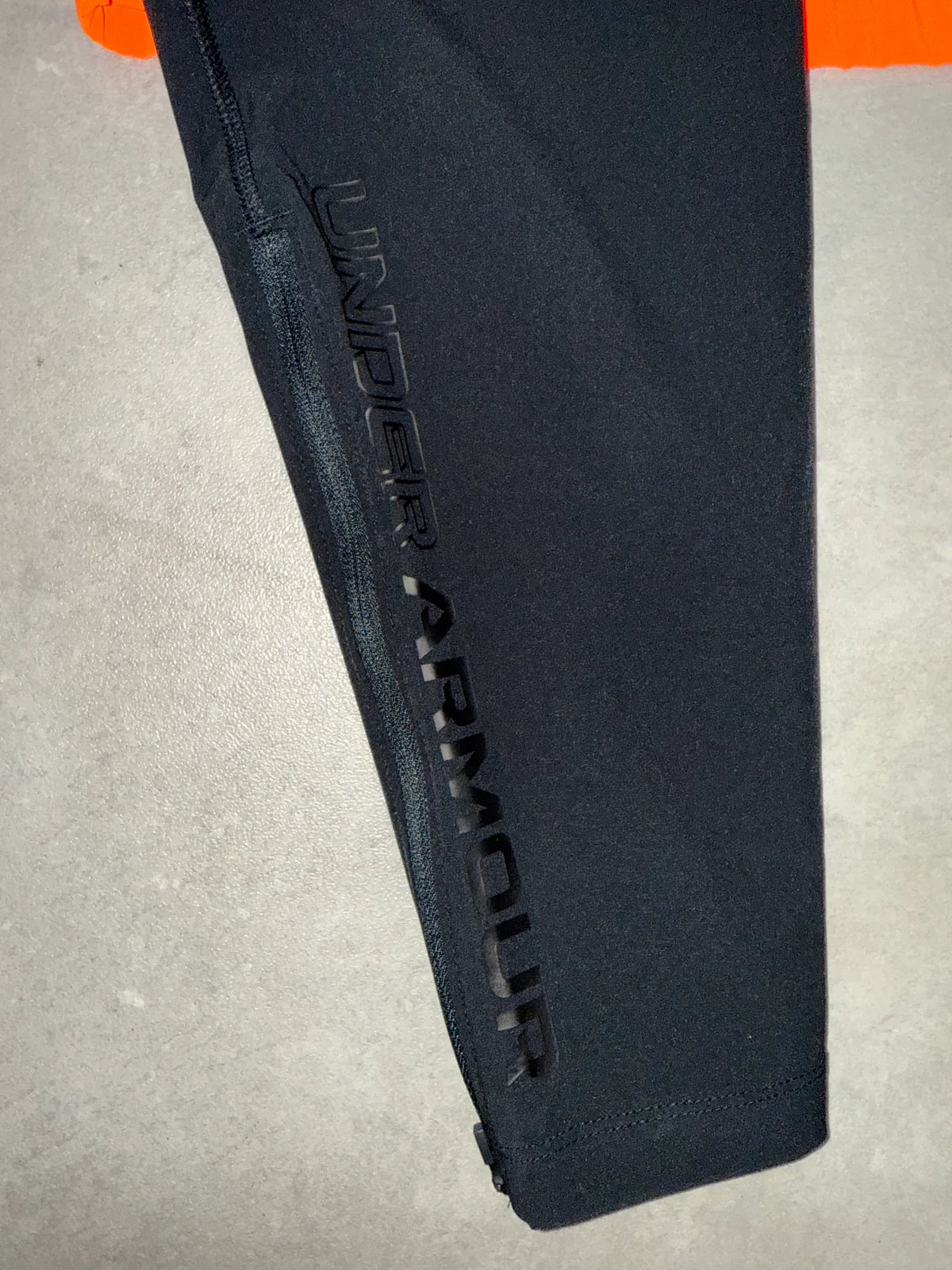 UNDER ARMOUR TRACKSUIT ORANGE & BLACK // VERY EXCLUSIVE