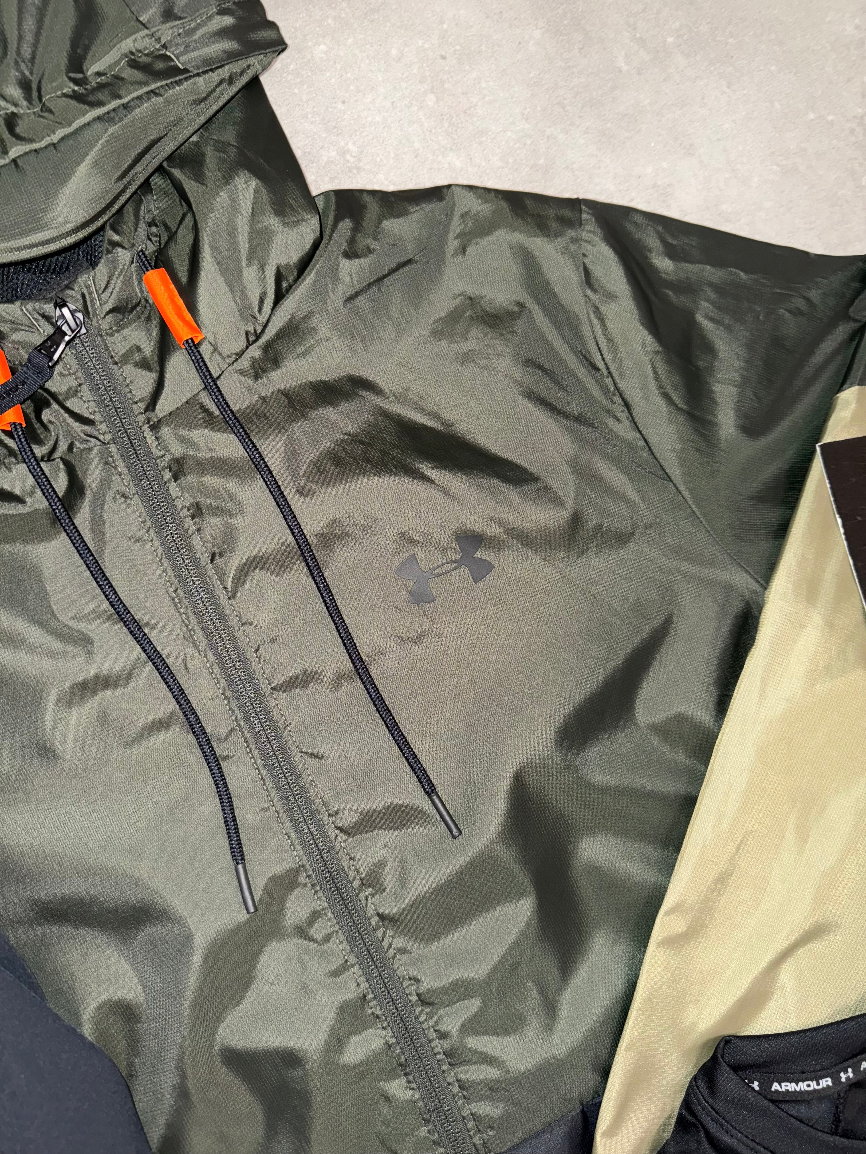 UNDER ARMOUR COMBIEDEAL // LIMITED EDITION