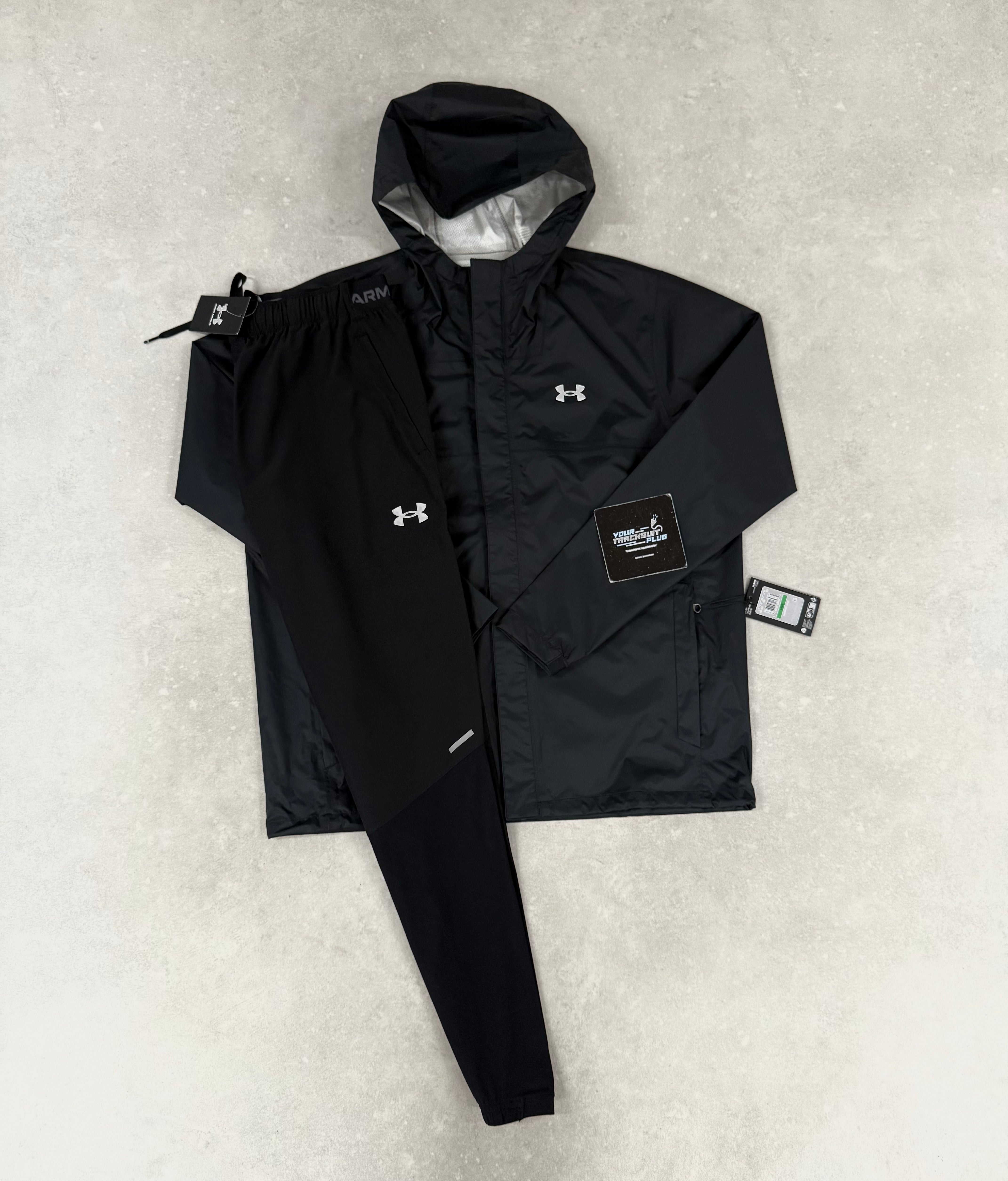 UNDER ARMOUR BLACK & WHITE TRACKSUIT