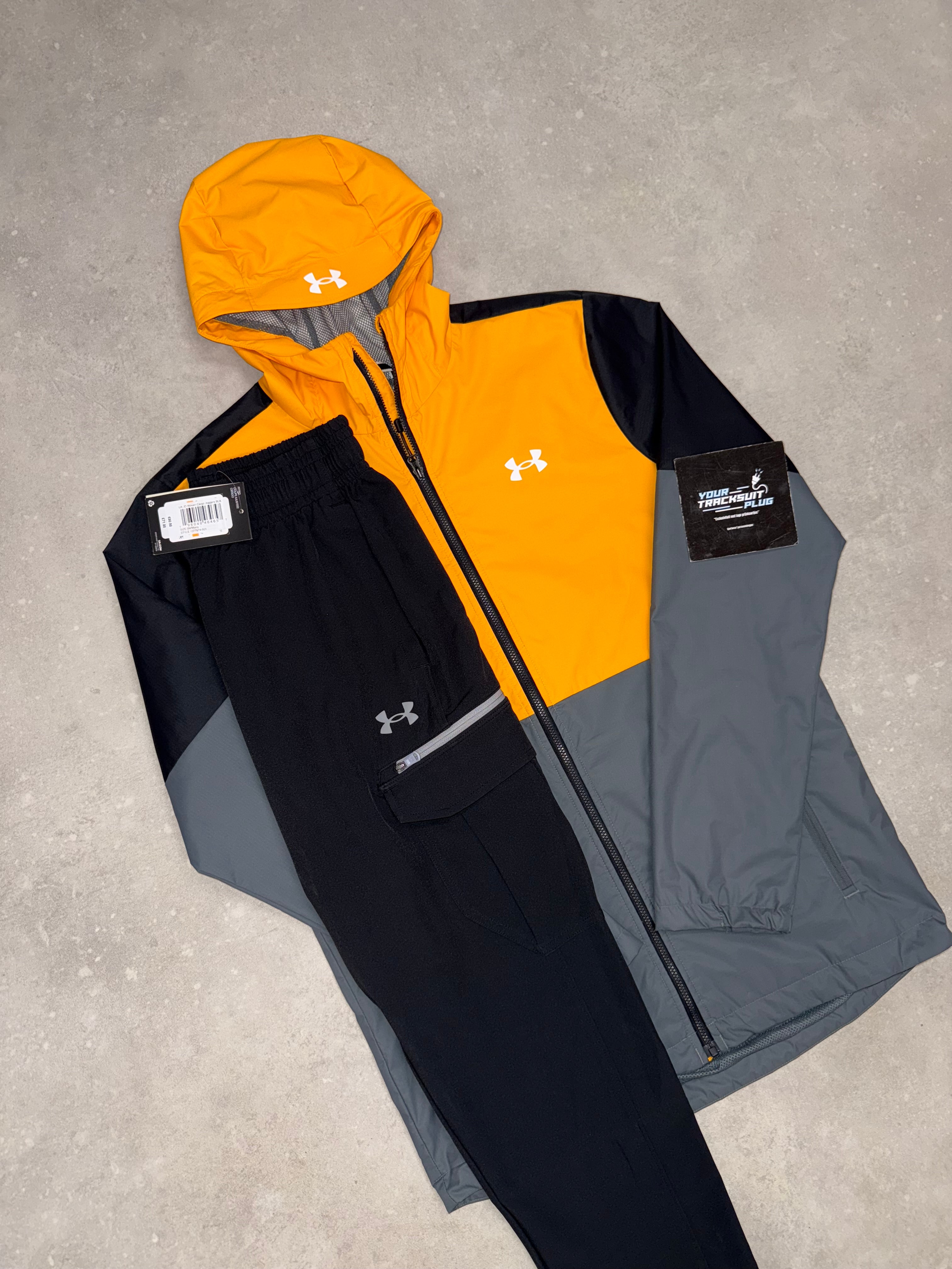 UNDER ARMOUR TRACKSUIT // LIMITED EDITION