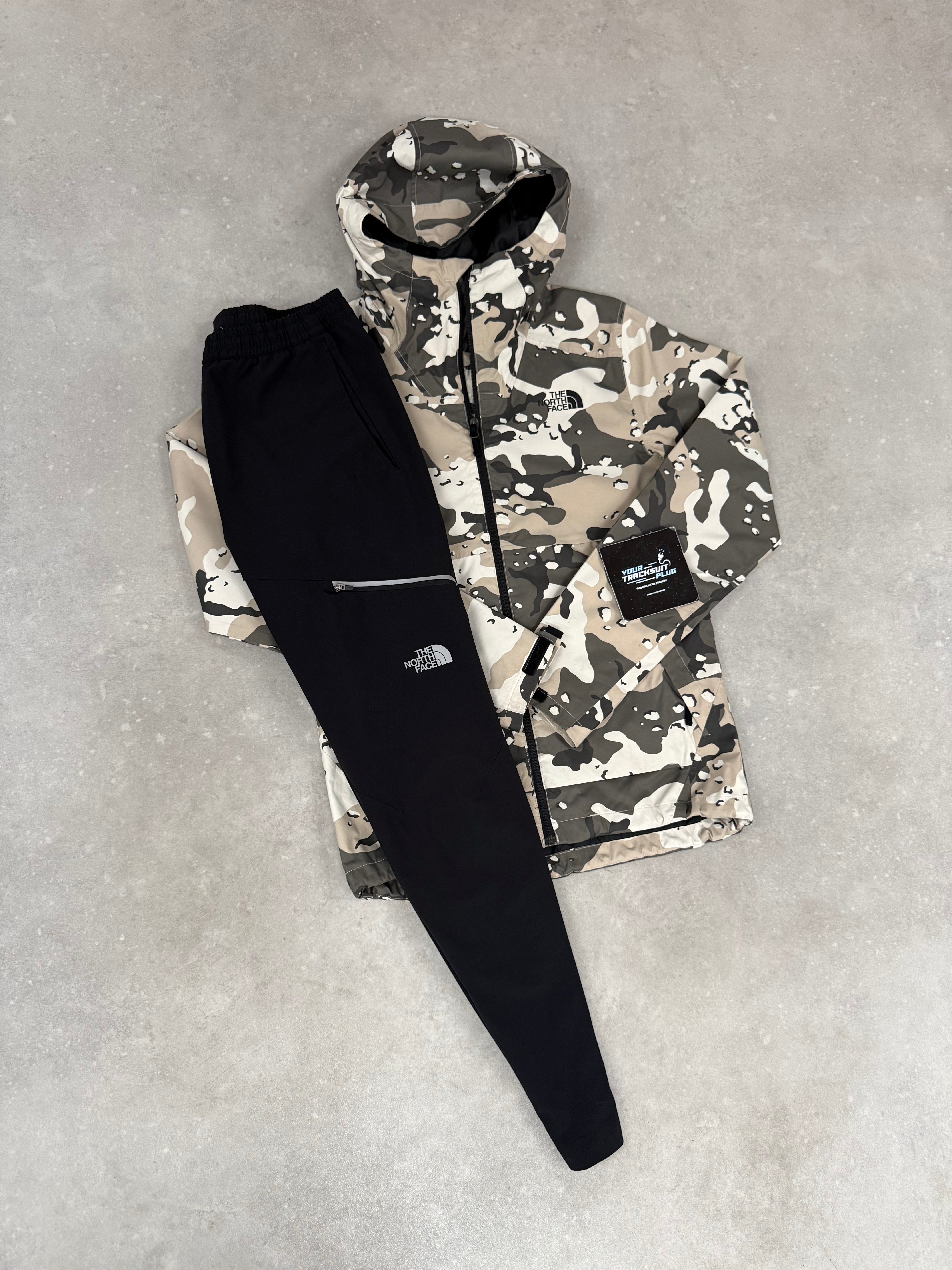 NORTH FACE TRACKSUIT // VERY EXCLUSIVE EDITION