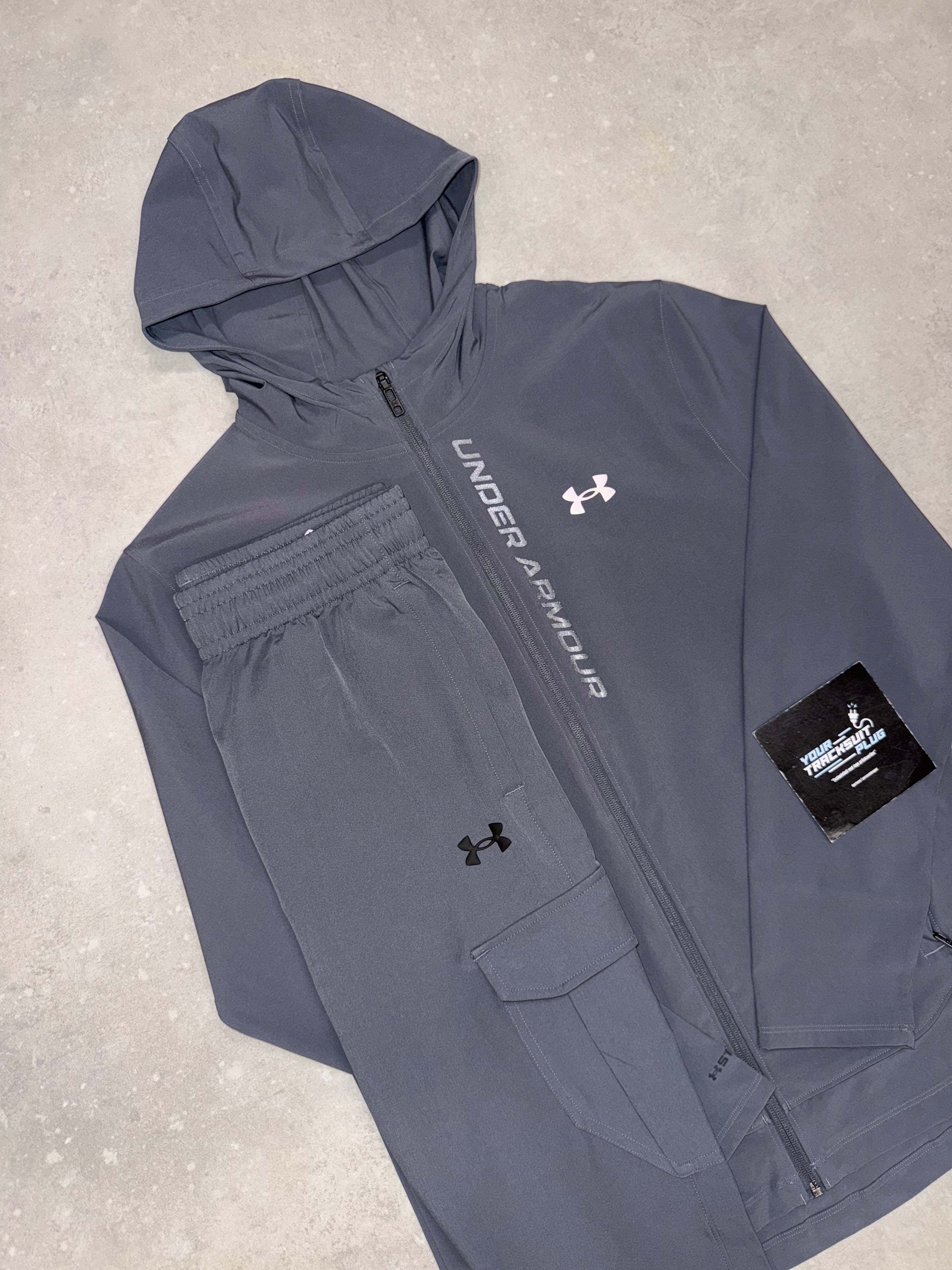 UNDER ARMOUR TRACKSUIT GREY // LIMITED EDITION