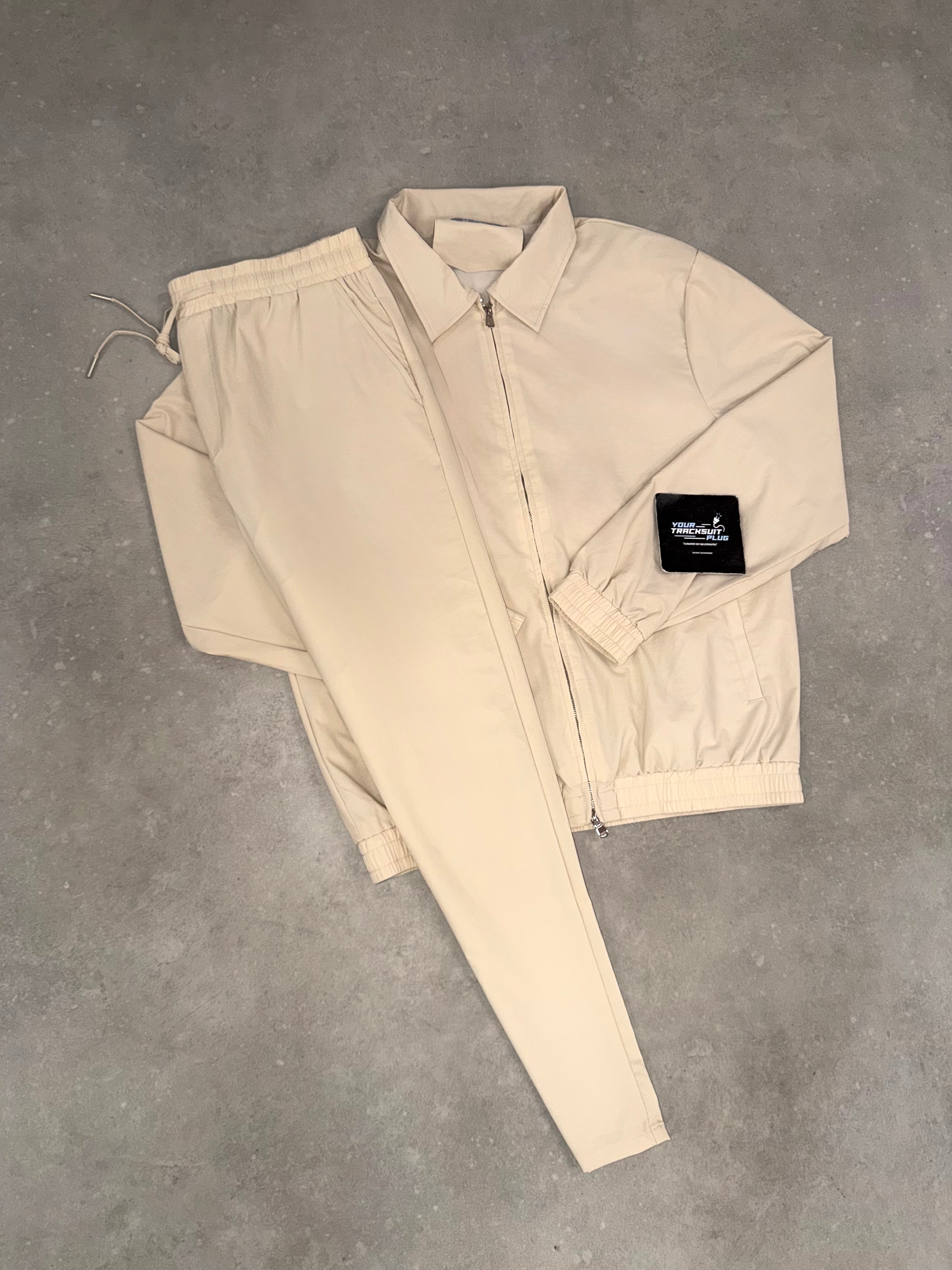 BEIGE TECH SUIT // PREMIUM