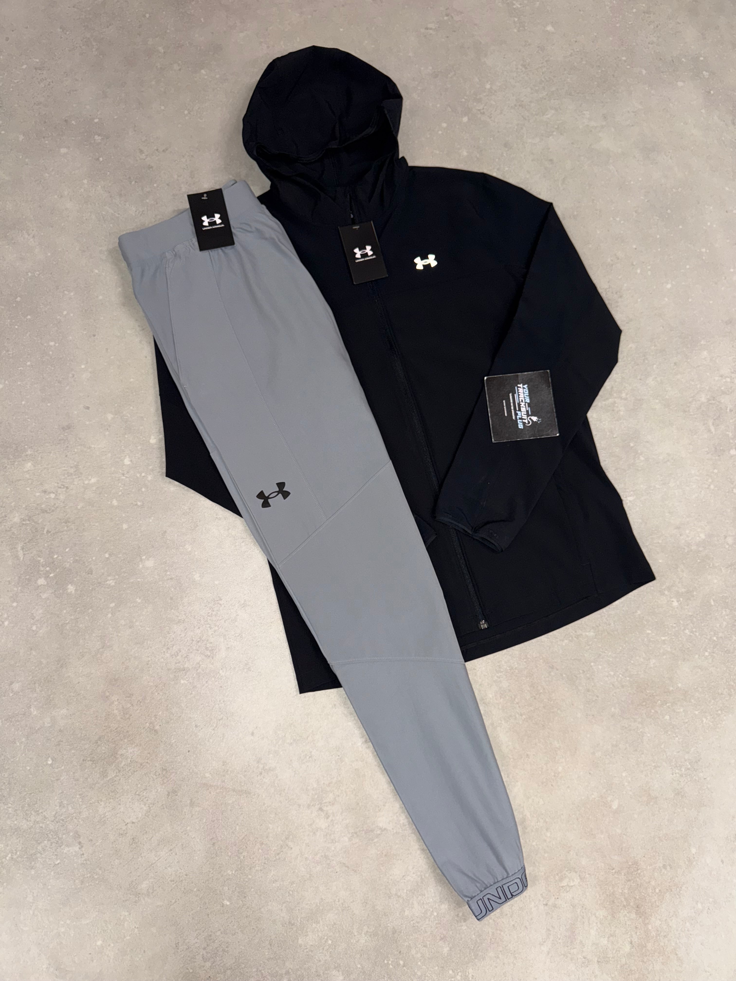 UNDER ARMOUR TRACKSUIT BLACK & GREY // LIMITED EDITION