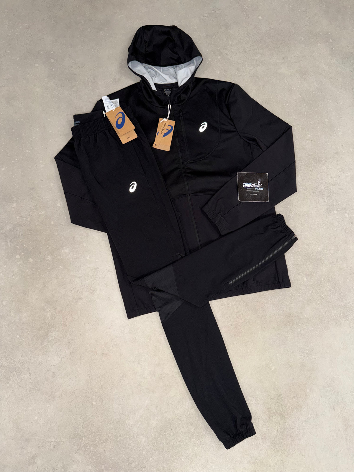 ASICS WINTER EDITION BLACK TRACKSUIT // THE LATEST