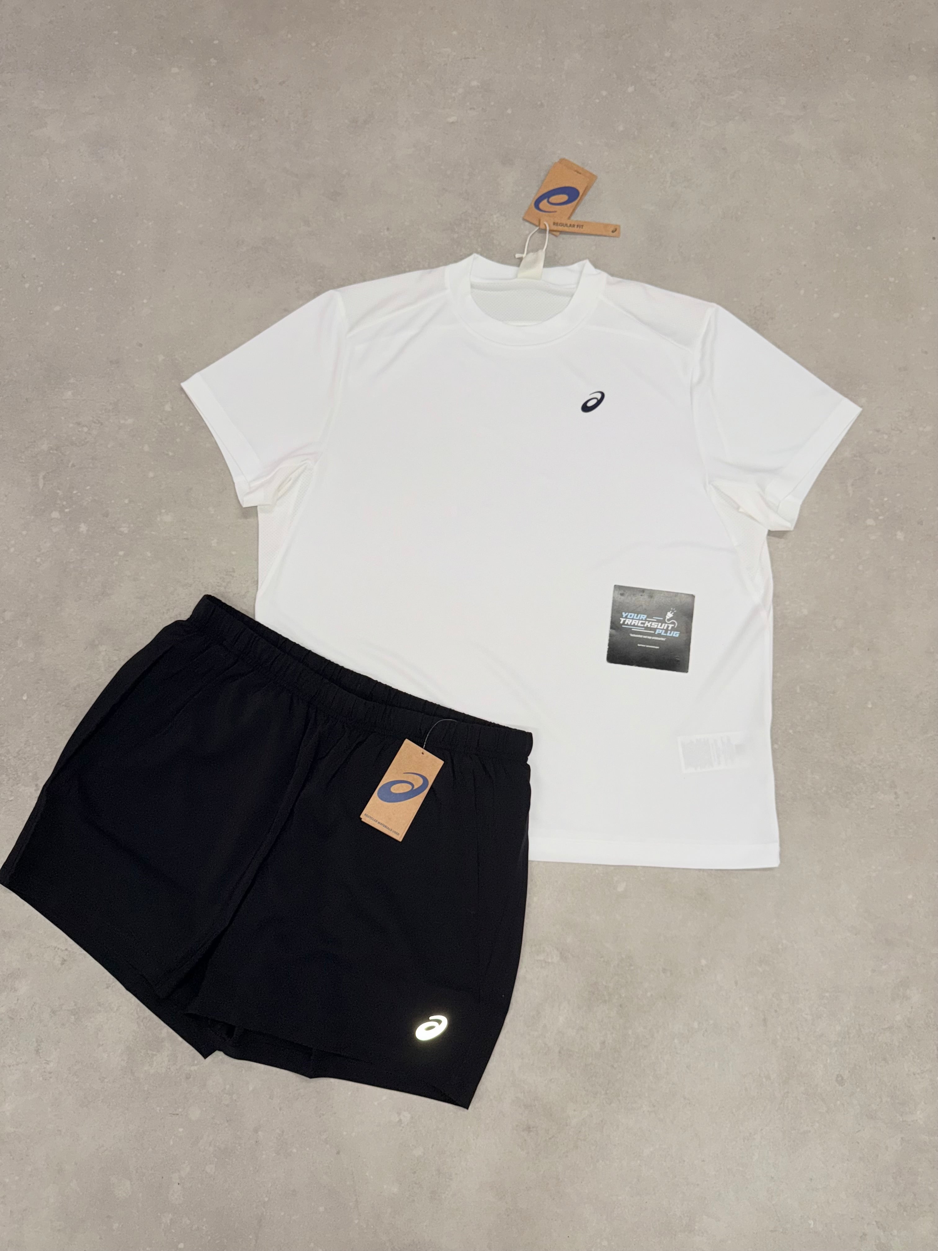 ASICS ZOMER SET // BLACK & WHITE