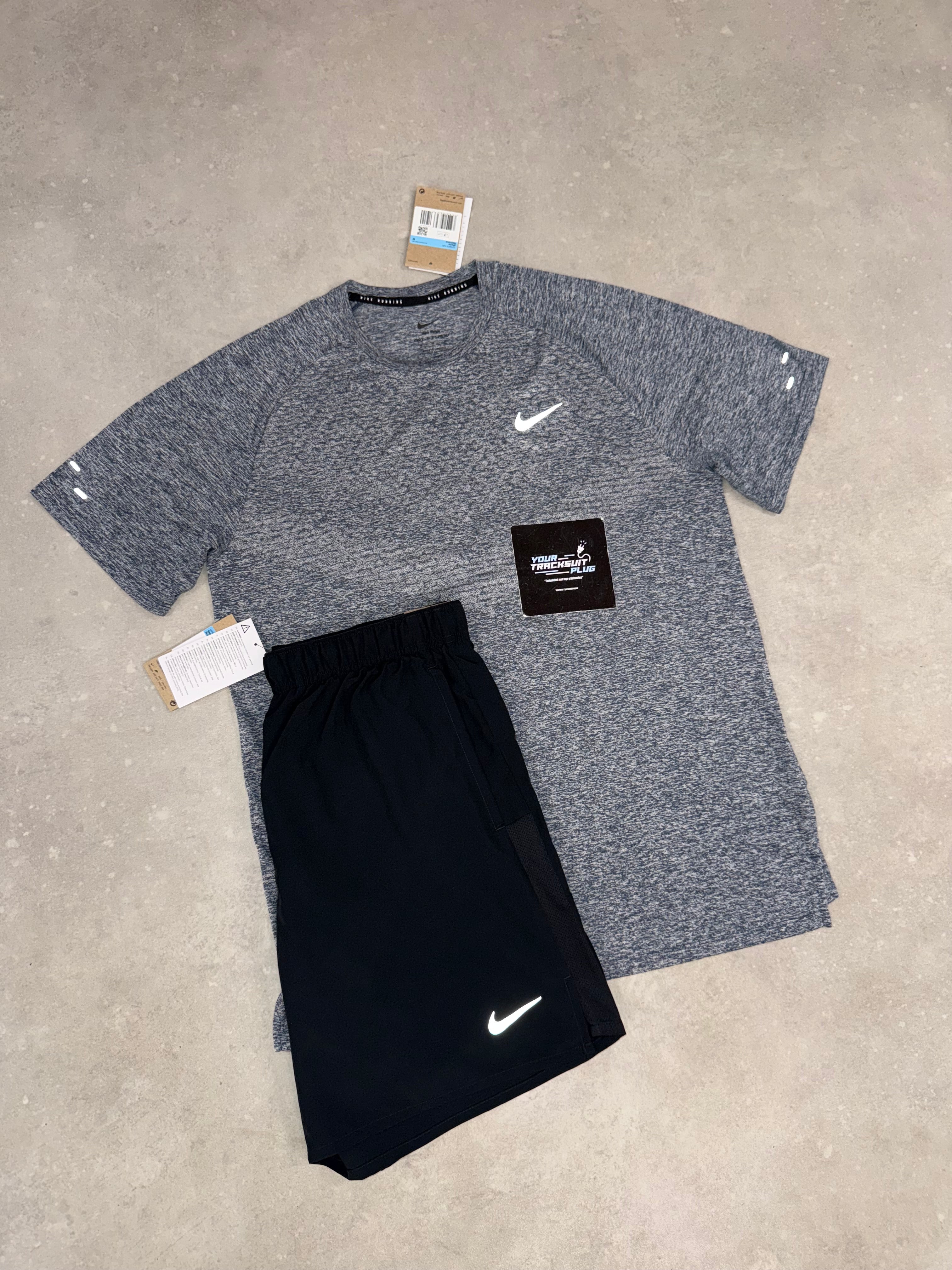 NIKE GREY & BLACK // SUMMER SET