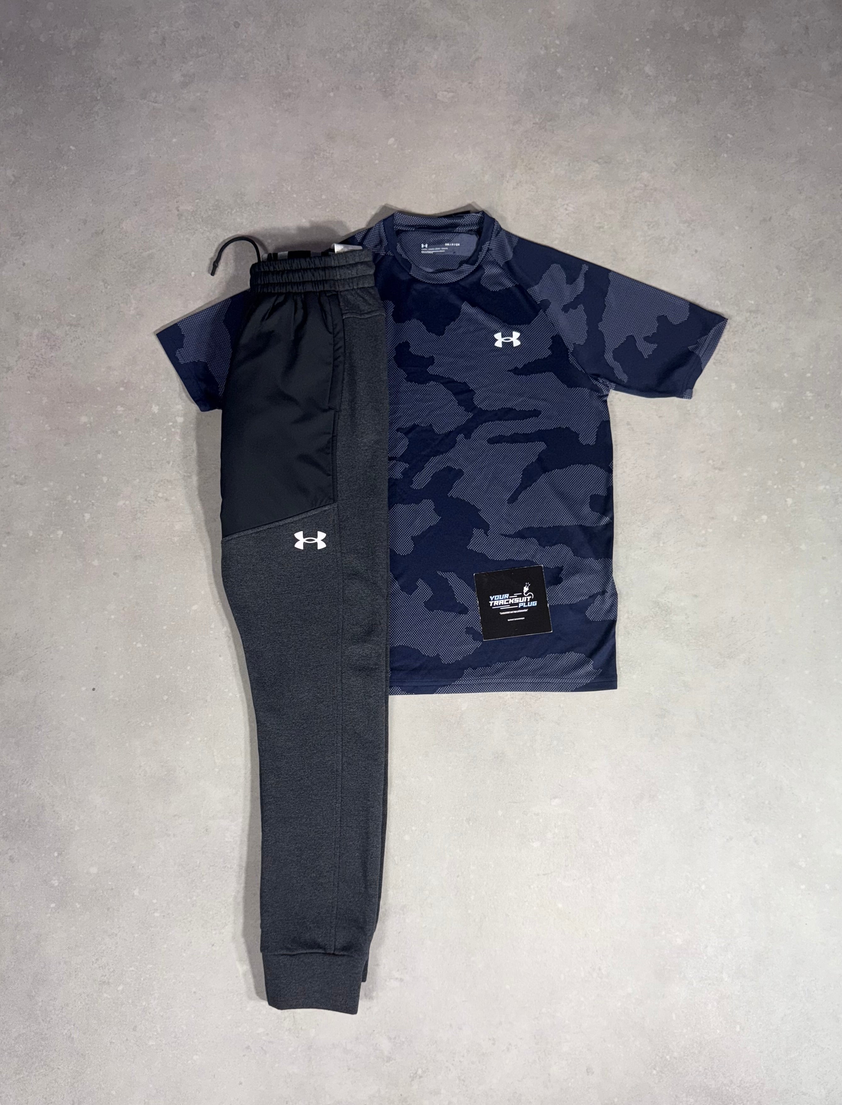 UNDER ARMOUR SET