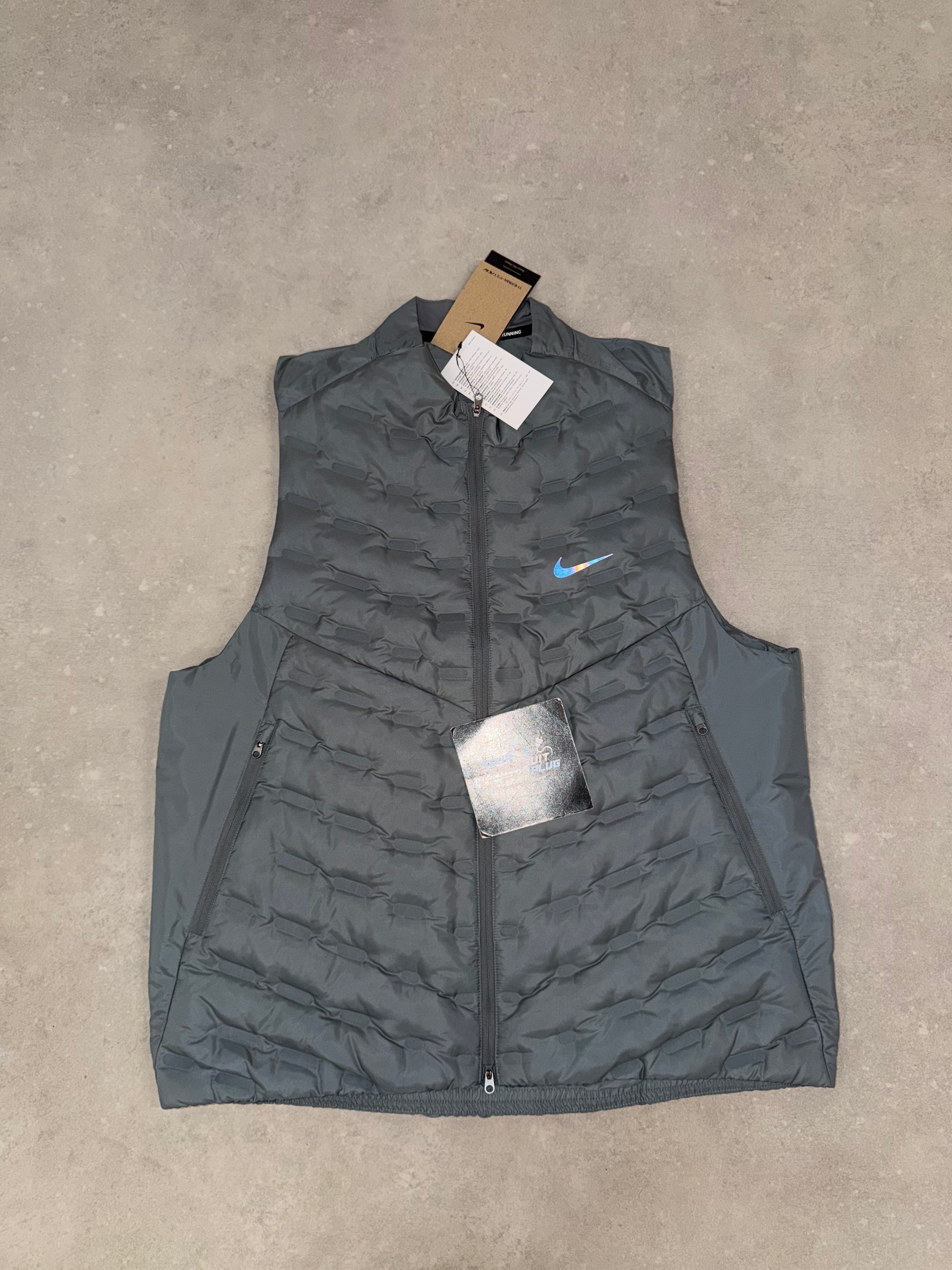 NIKE BODYWARMER // LIMITED EDITION