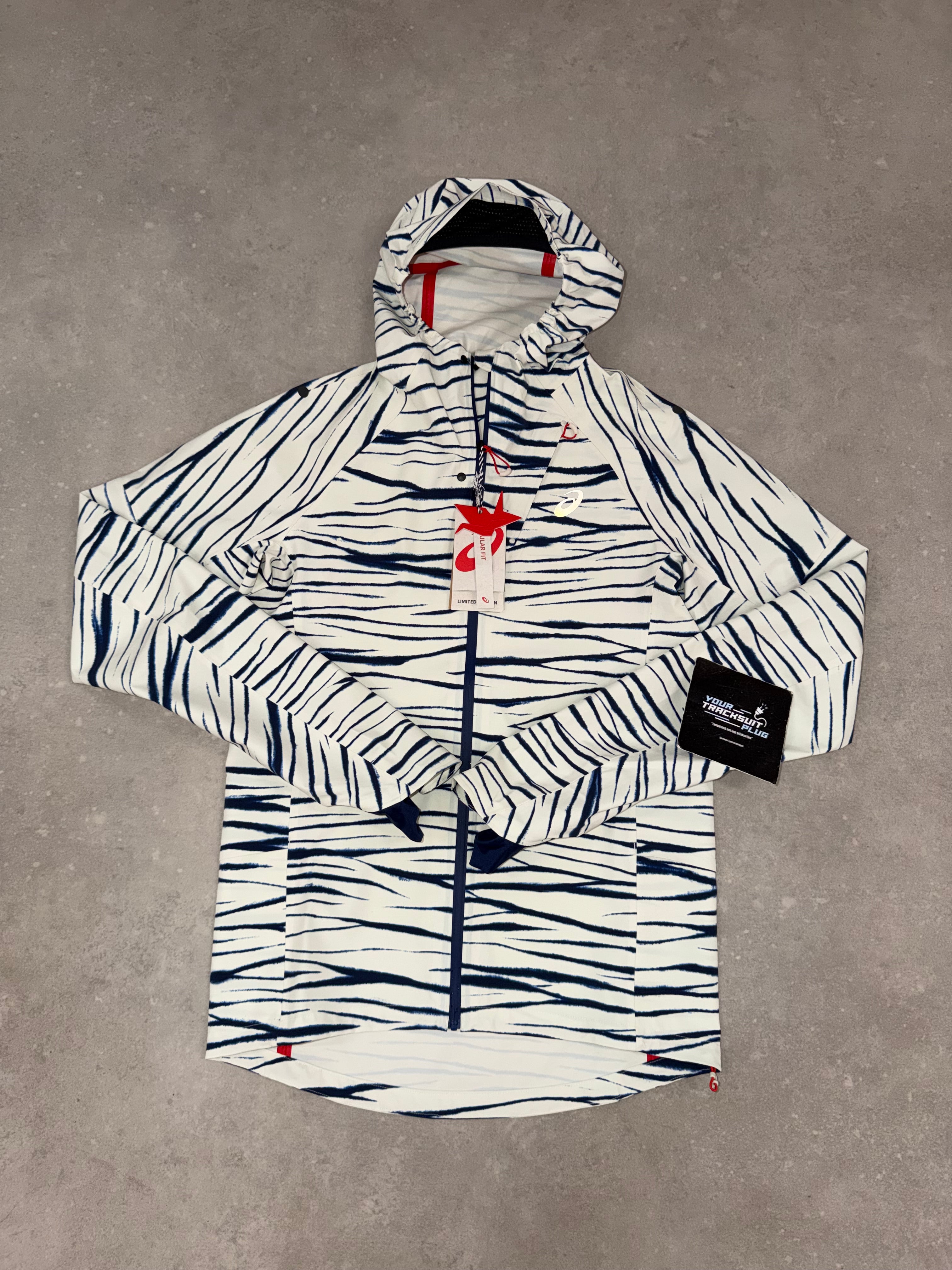 ASICS TRACKSUIT // VERY EXCLUSIVE