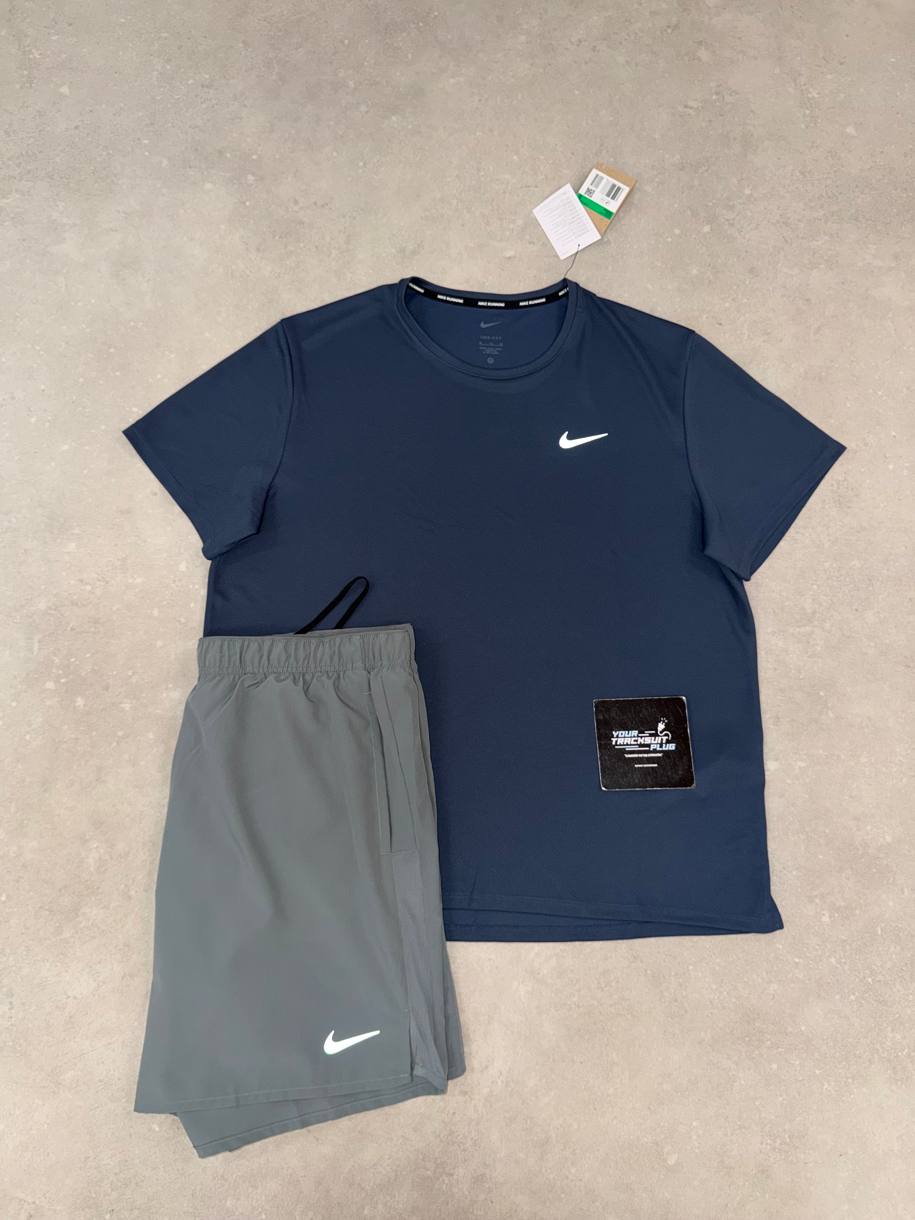 NIKE BLUE & GREY // SUMMER SET