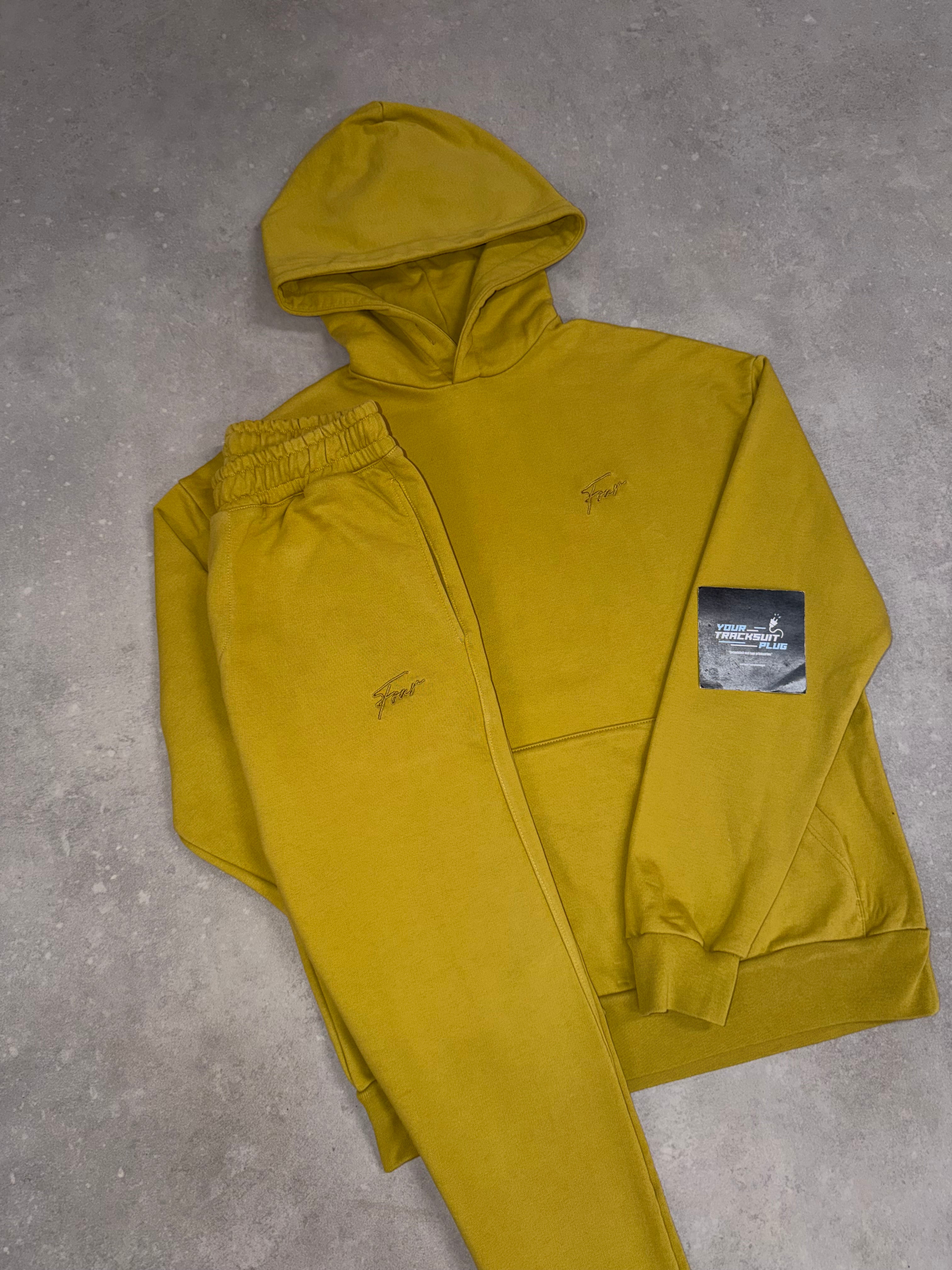 FOUR TRACKSUIT // LIMITED EDITION