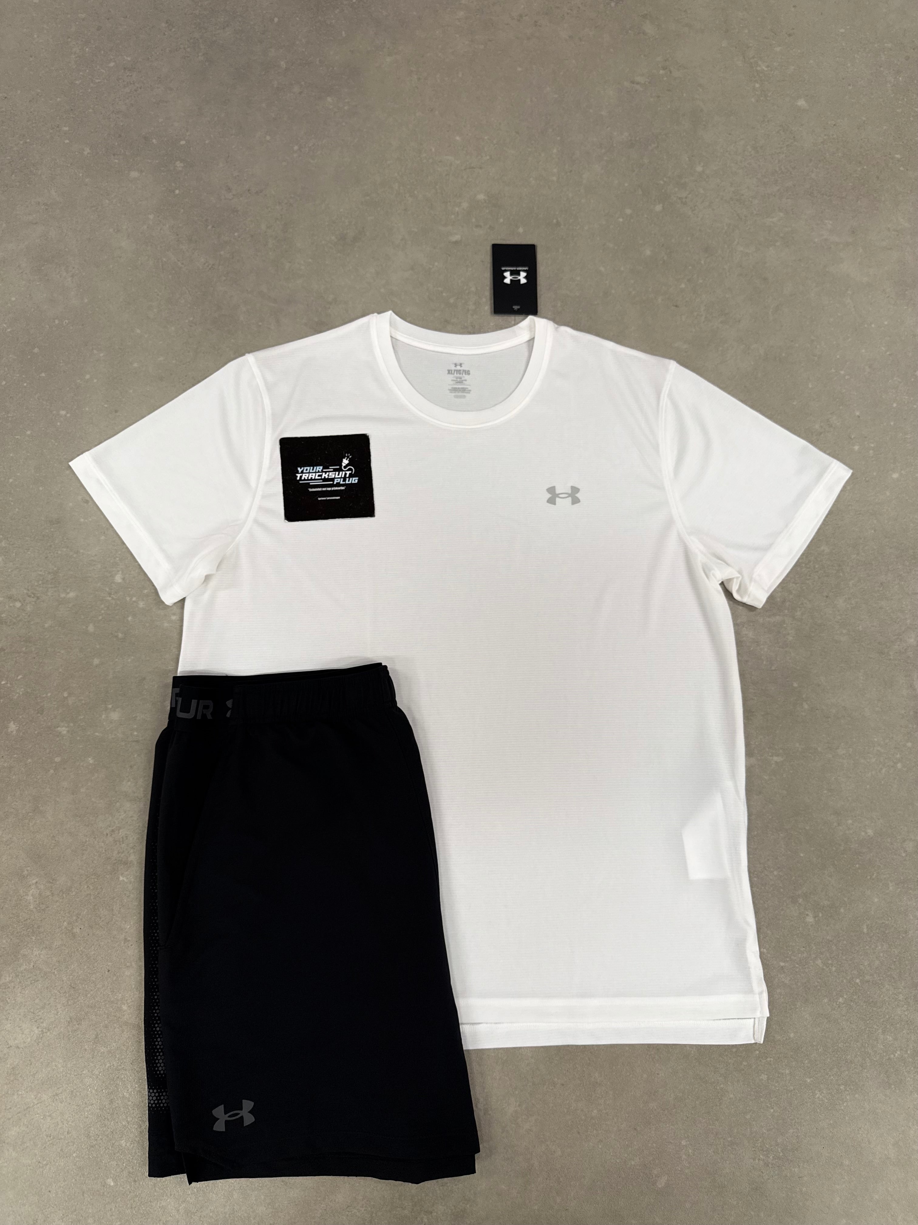 UNDER ARMOUR BLACK & WHITE // SUMMER SET