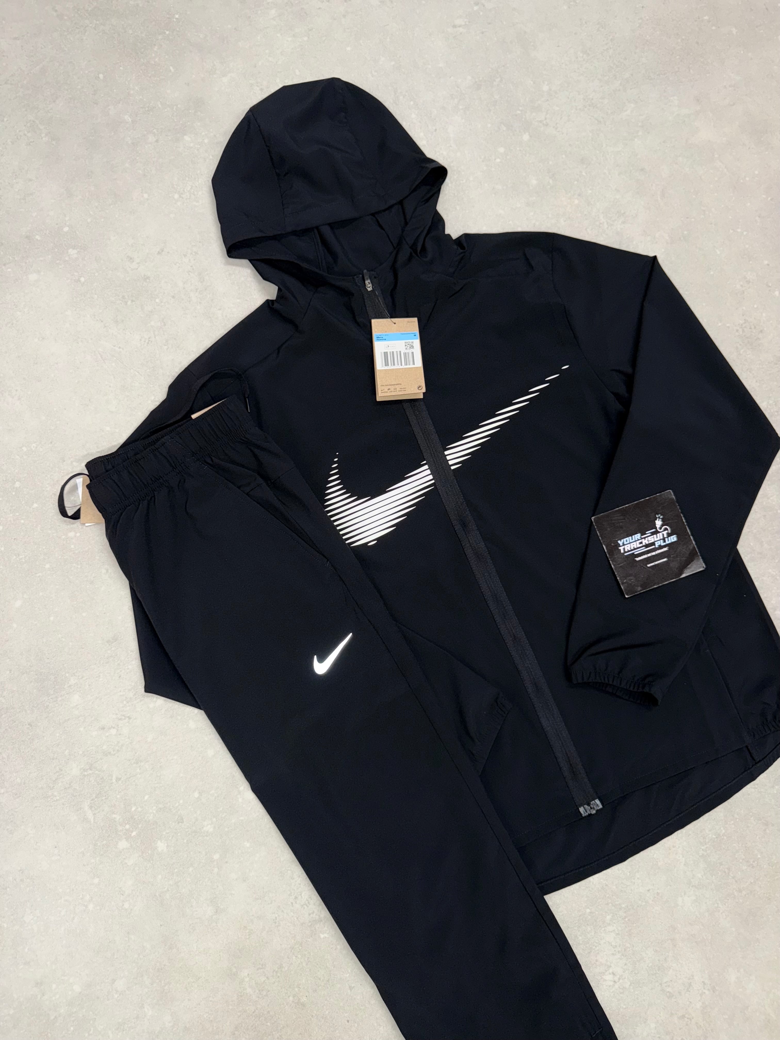 NIKE TRACKSUIT // LIMITED EDITION