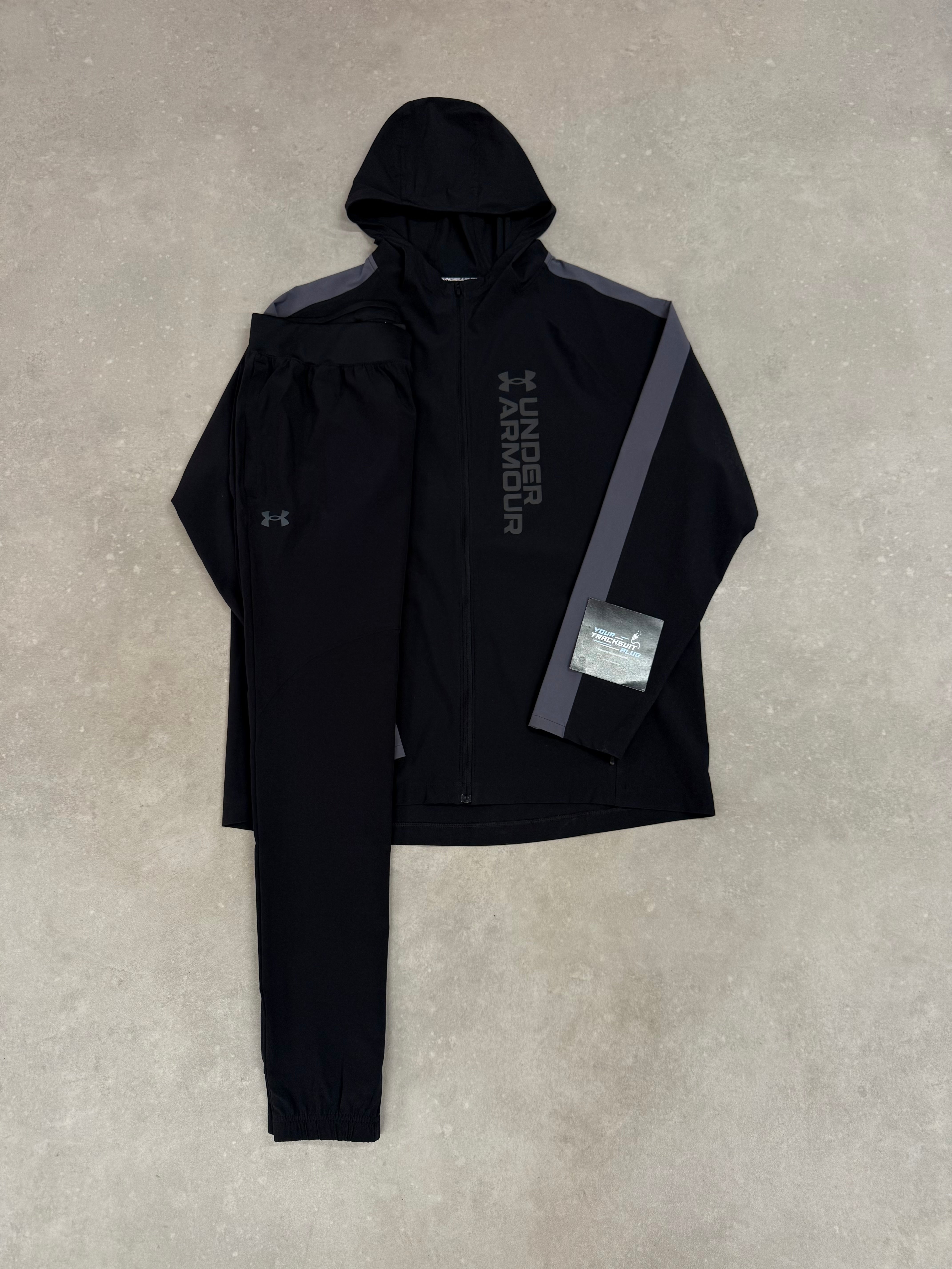 UNDER ARMOUR TRACKSUIT // LIMITED EDITION