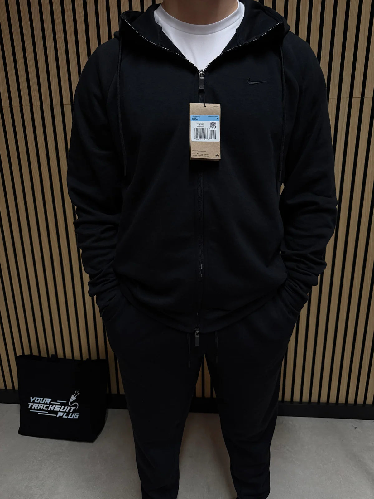 NIKE TRACKSUIT BLACK // THE LATEST