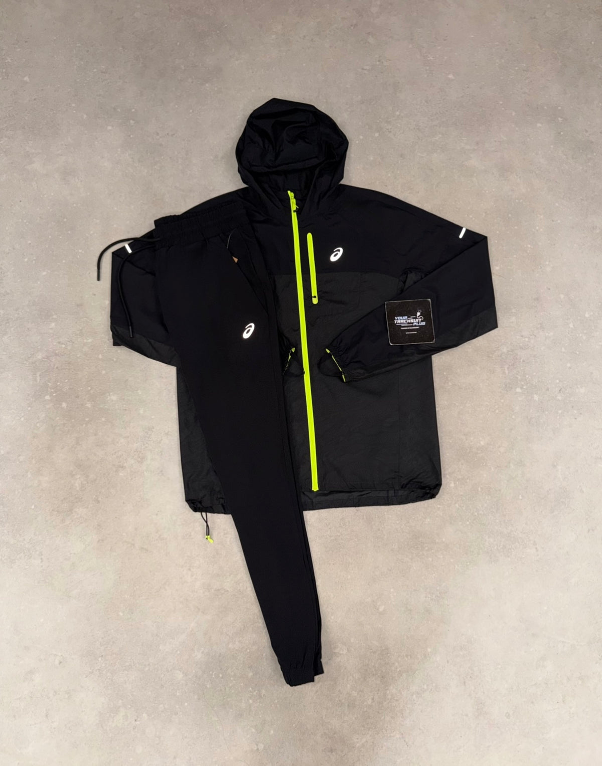 ASICS TRACKSUIT // VERY VERY EXCLUSIVE