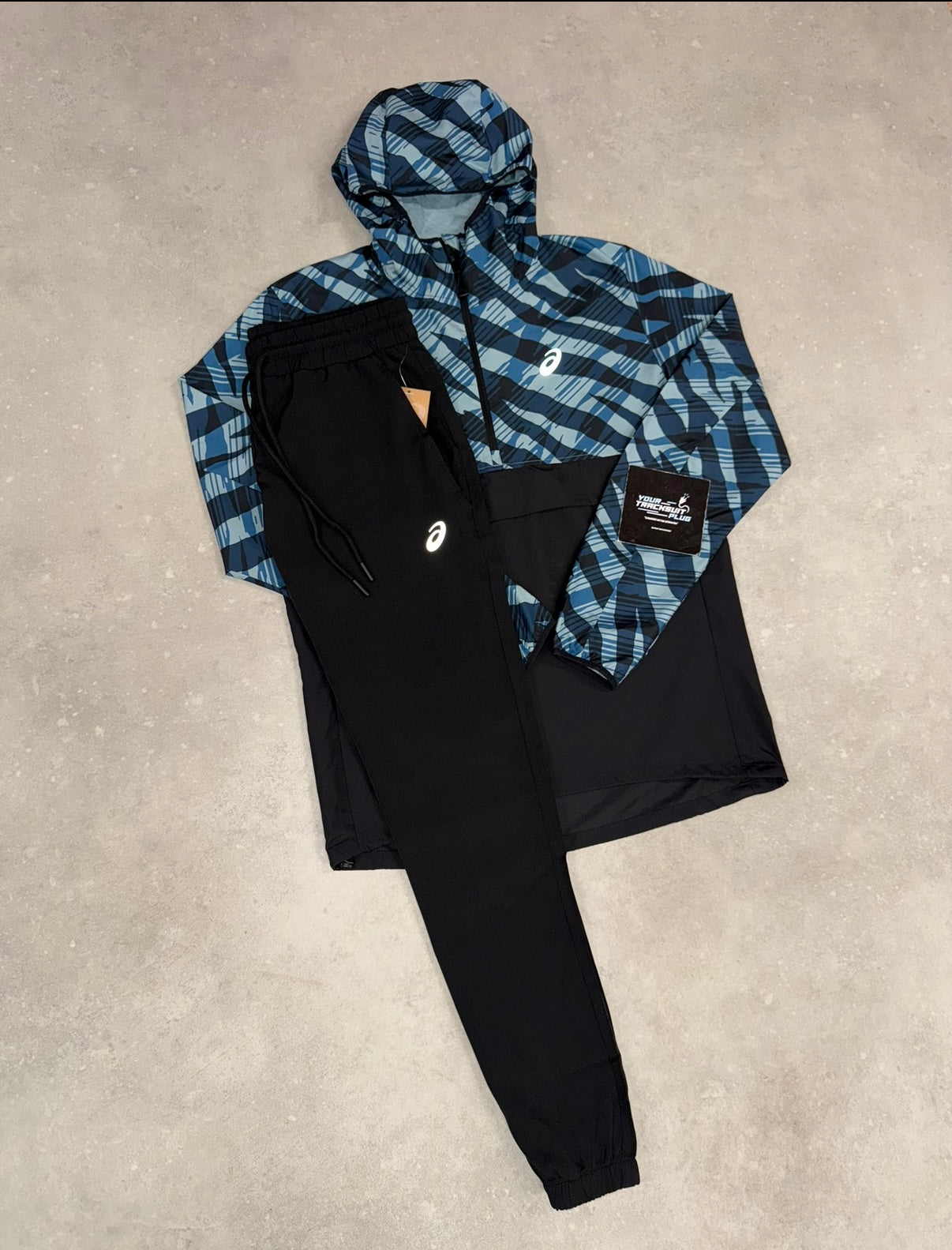 ASICS TRACKSUIT // VERY EXCLUSIVE