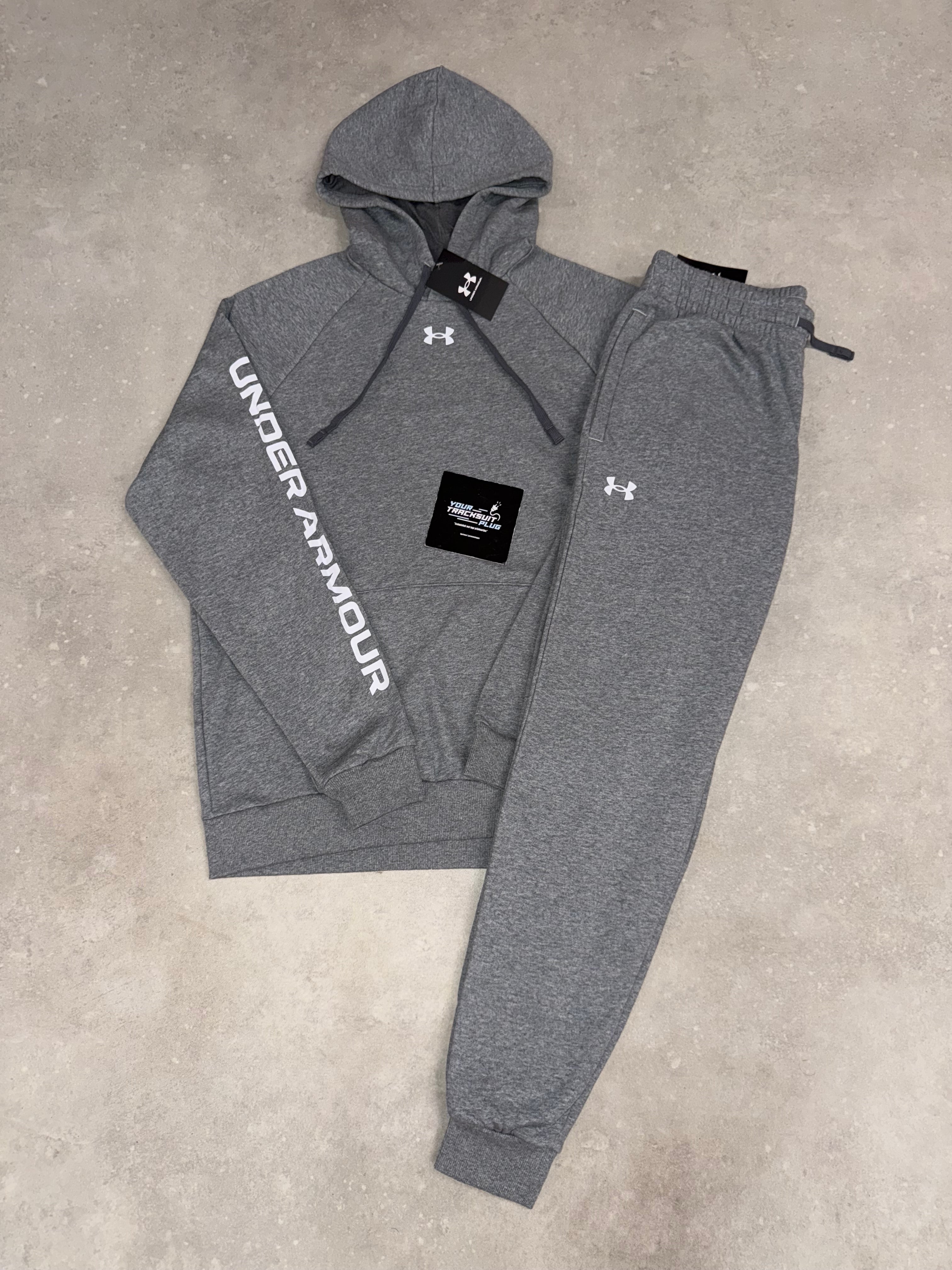 UNDER ARMOUR TRACKSUIT // LIMITED EDITION
