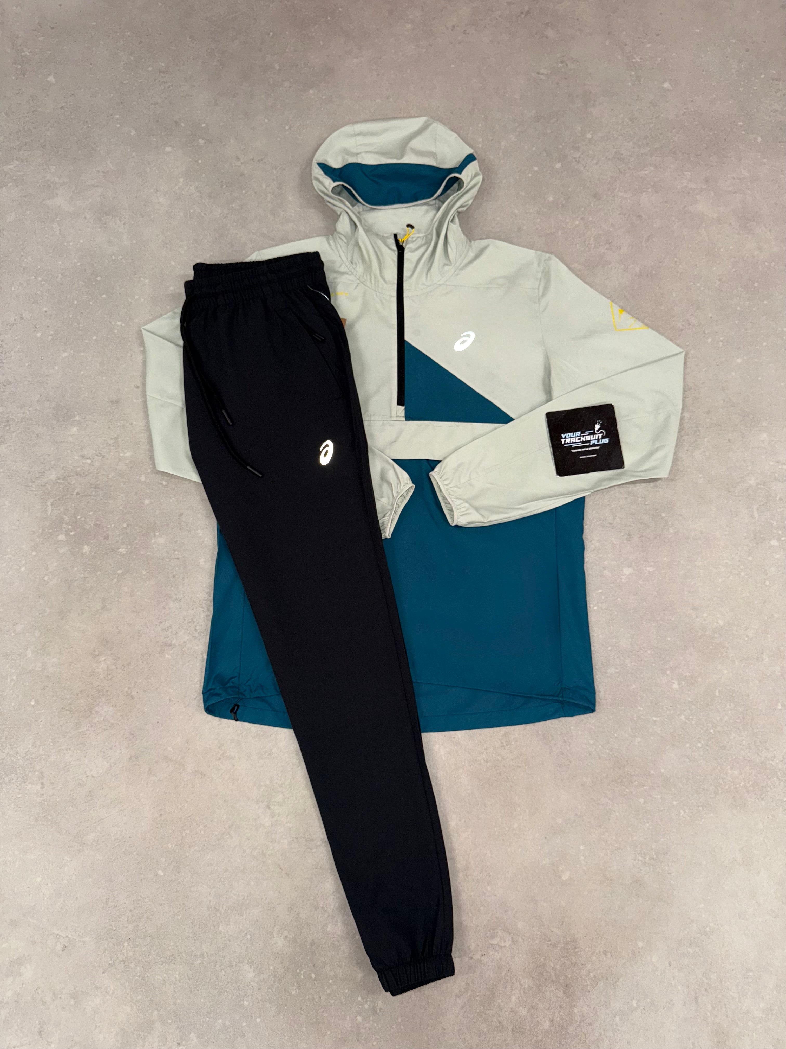 ASICS TRACKSUIT // VERY VERY EXCLUSIVE