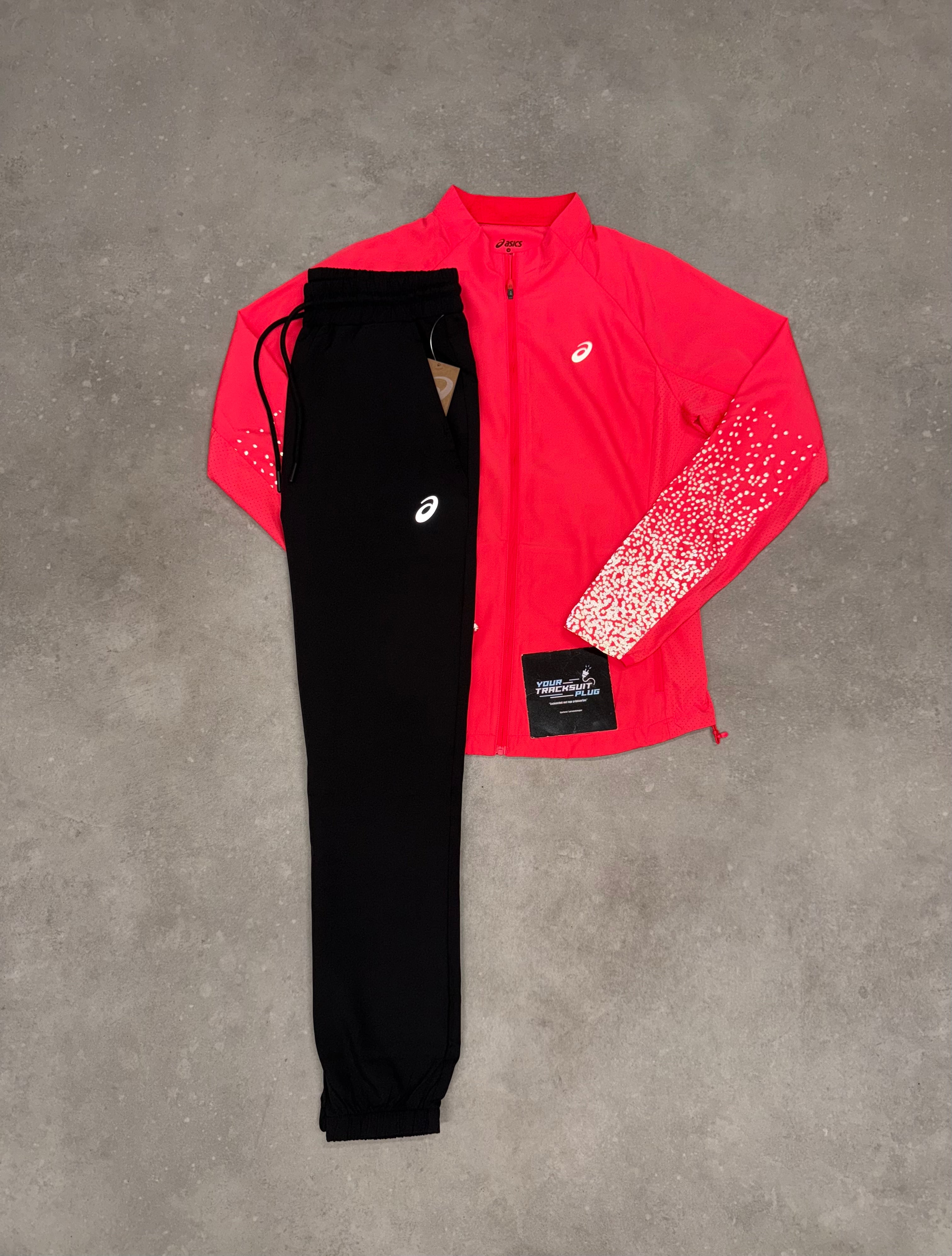 ASICS TRACKSUIT // VERY EXCLUSIVE