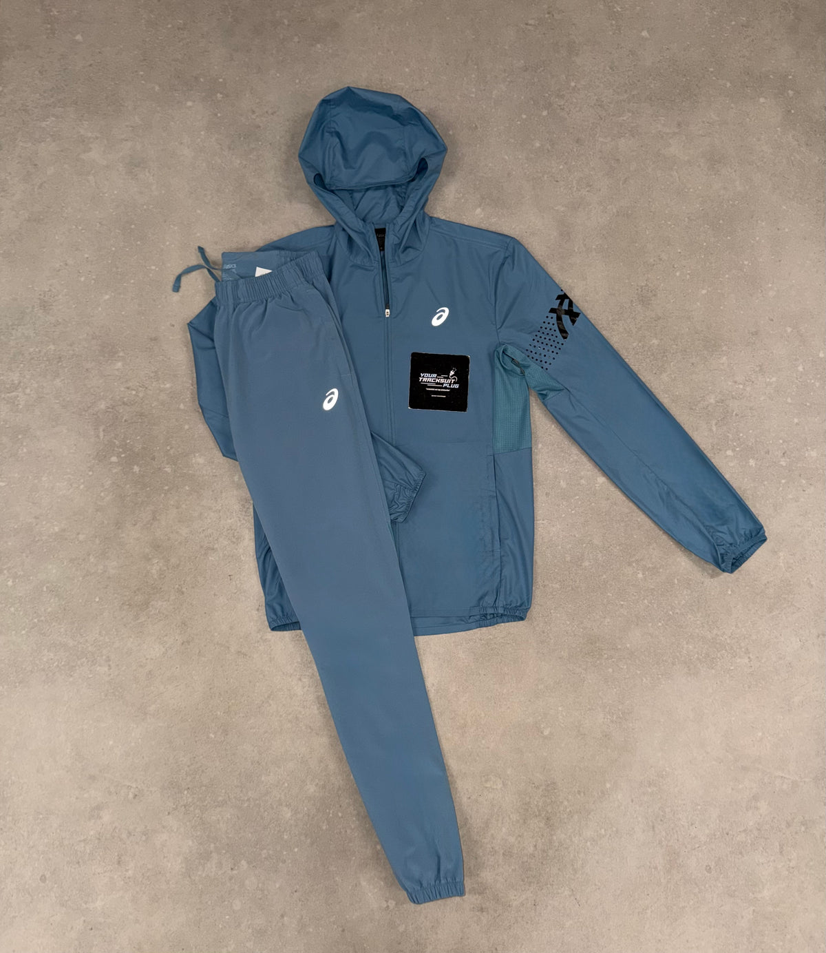 ASICS TRACKSUIT // THE LATEST