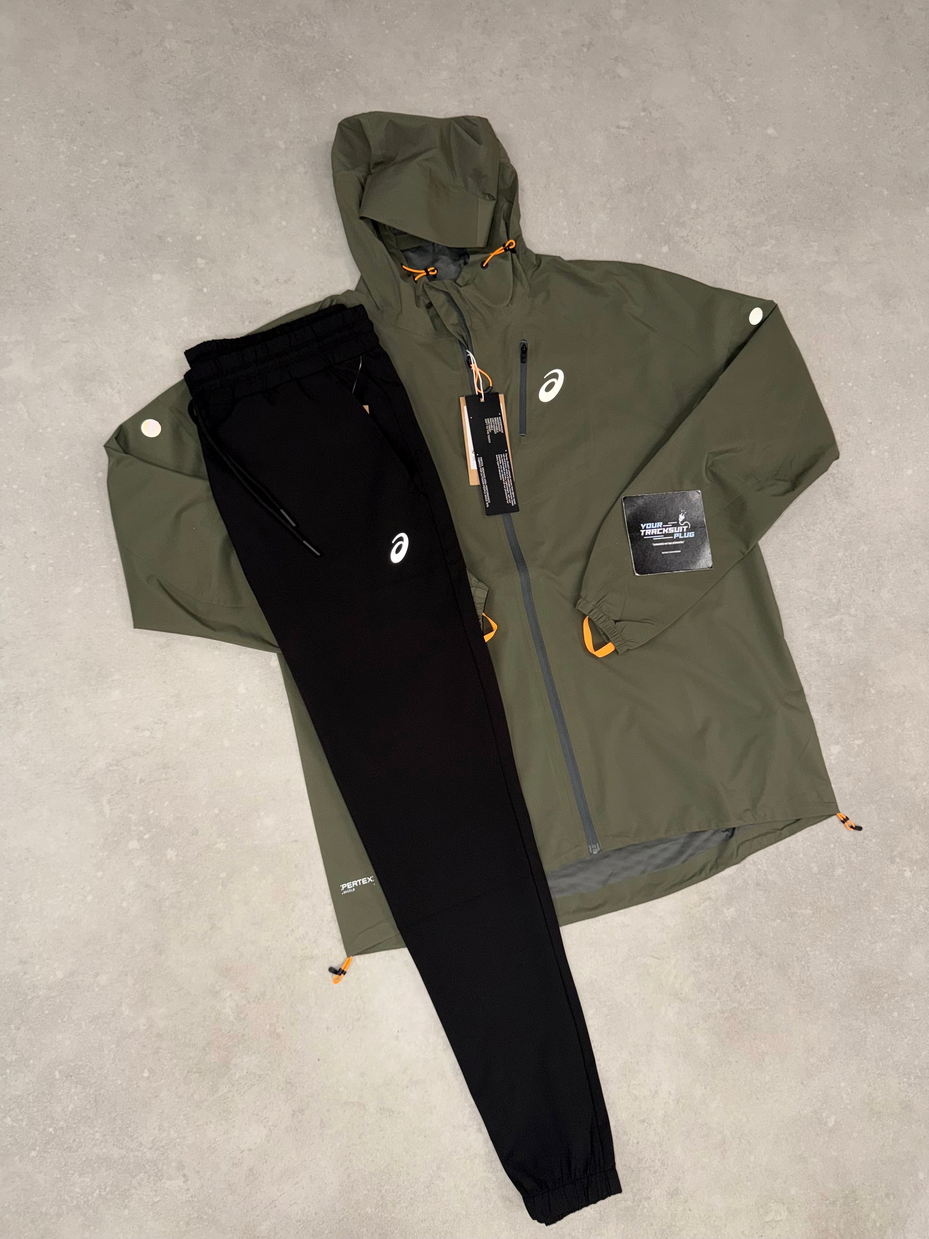 ASICS SOFT-SHELL TRACKSUIT GREEN & BLACK // THE LATEST