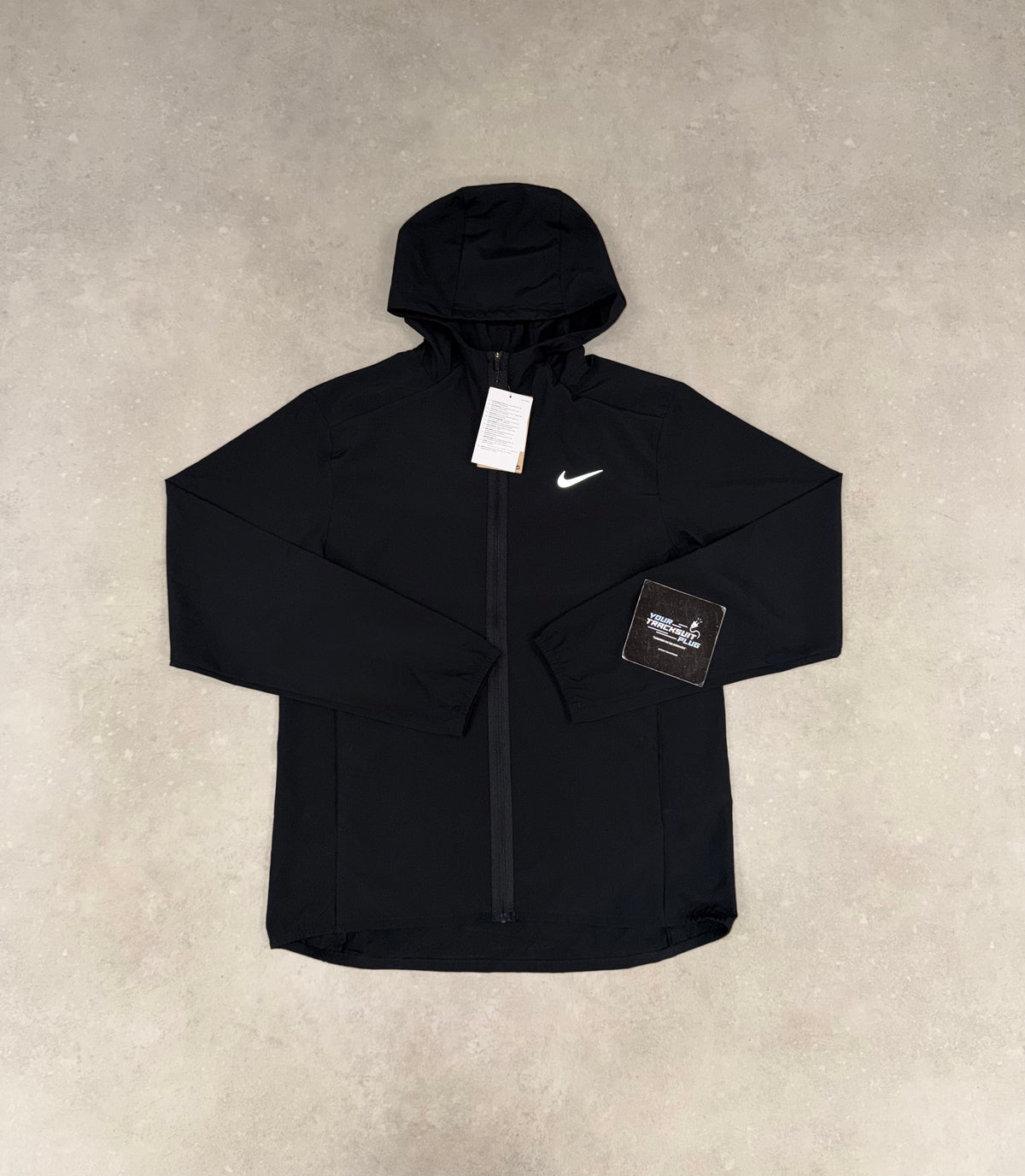 NIKE BLACK COMBIDEAL // THE LATEST
