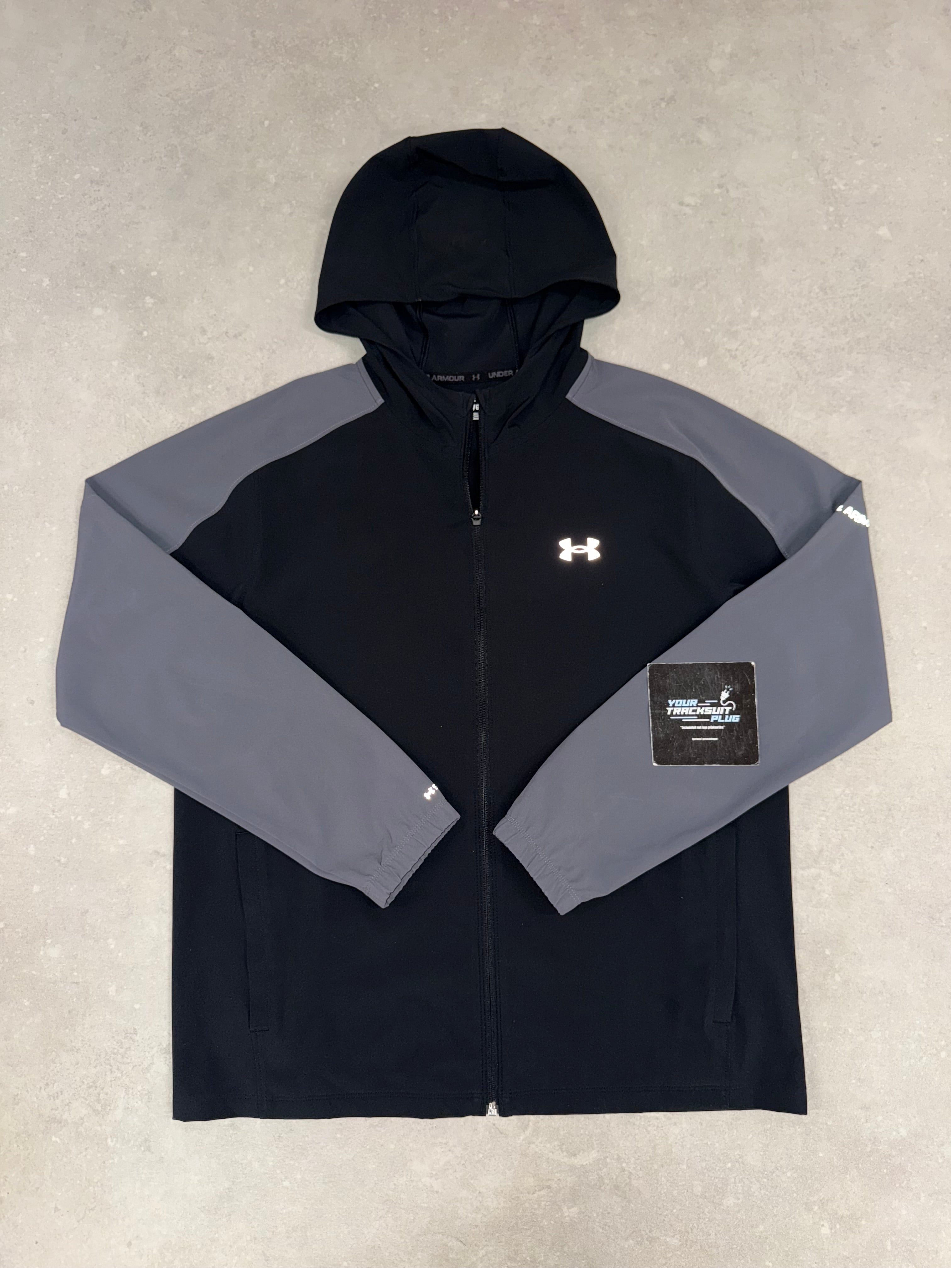 UNDER ARMOUR TRACKSUIT BLACK & GREY // THE LATEST
