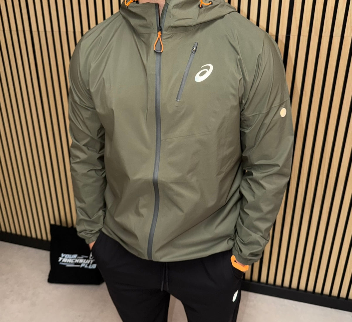 ASICS SOFT-SHELL JACKET // THE LATEST