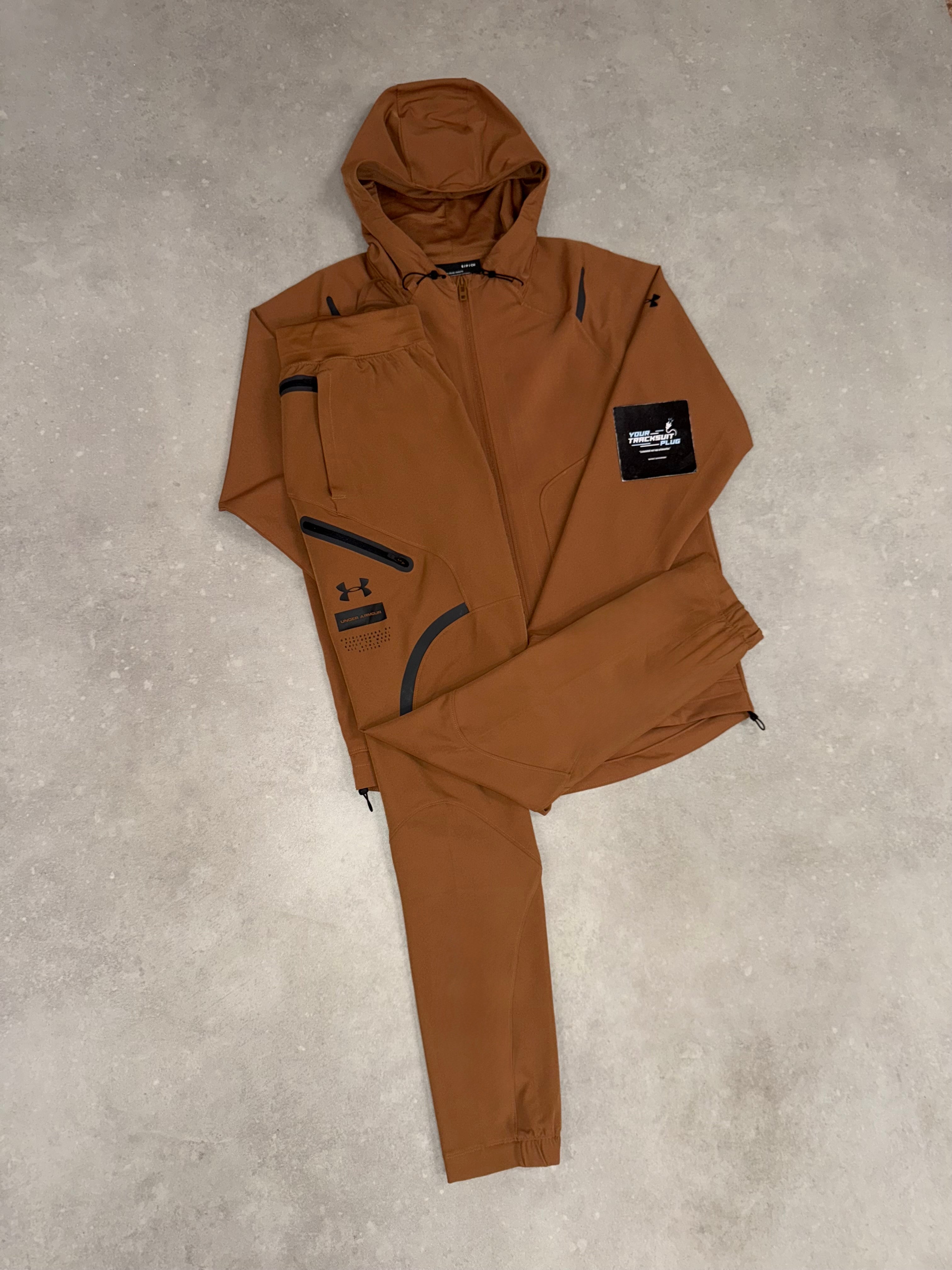 UNDER ARMOUR TRACKSUIT // LIMITED EDITION